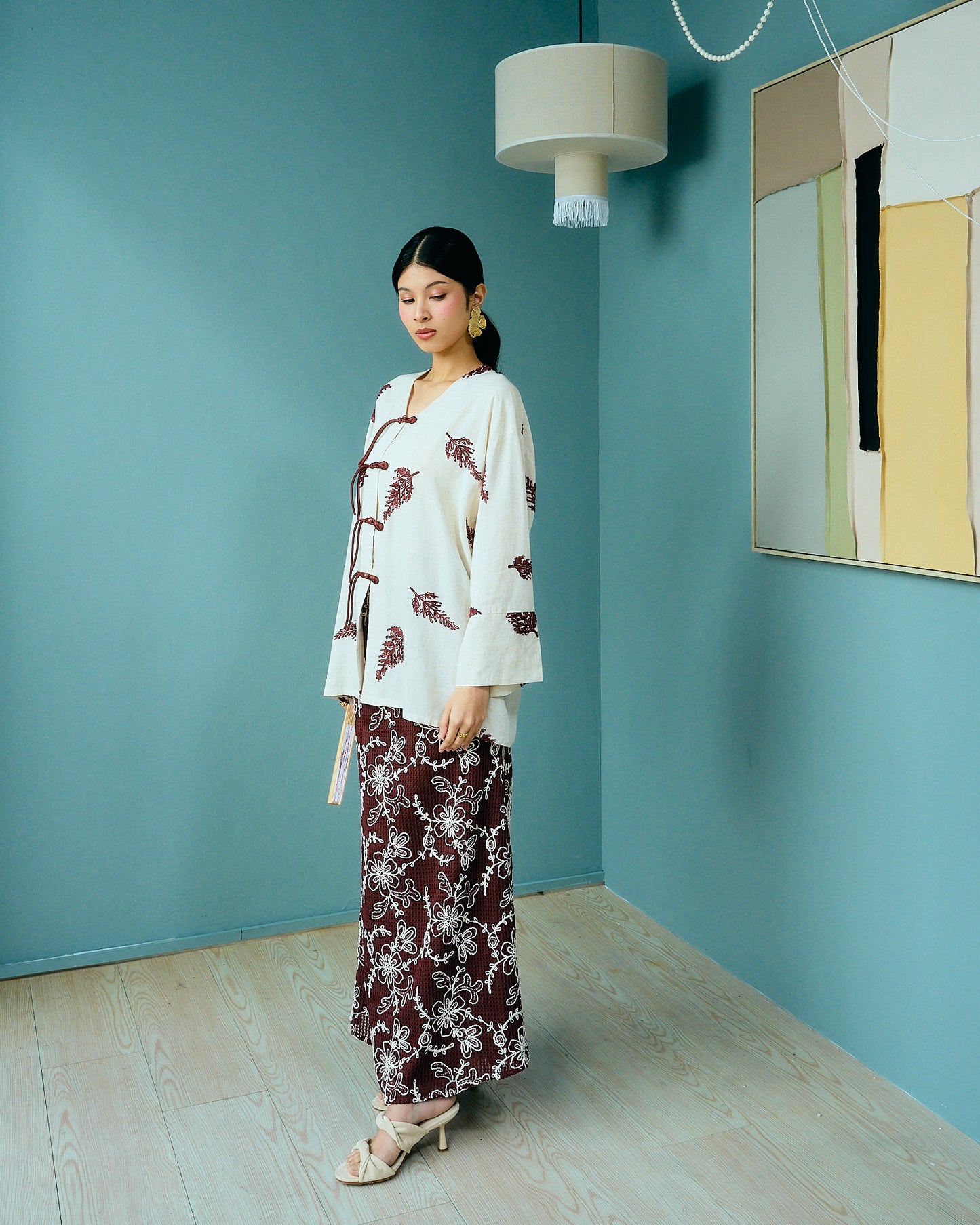 SANIYA Linen Set in Maroon