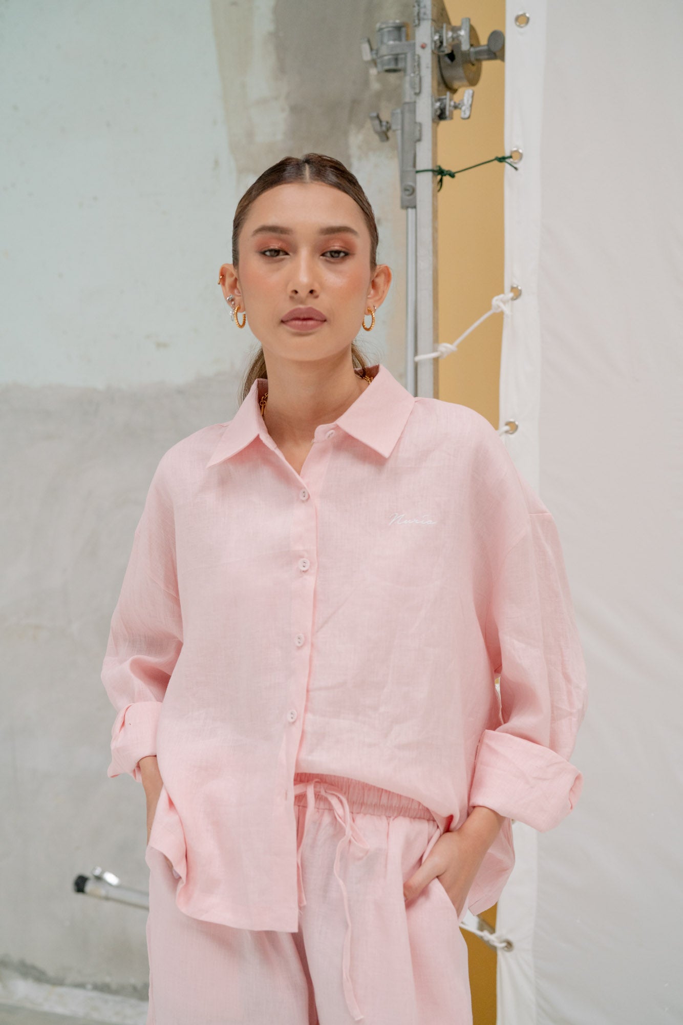 Avi Linen Shirt in Pink