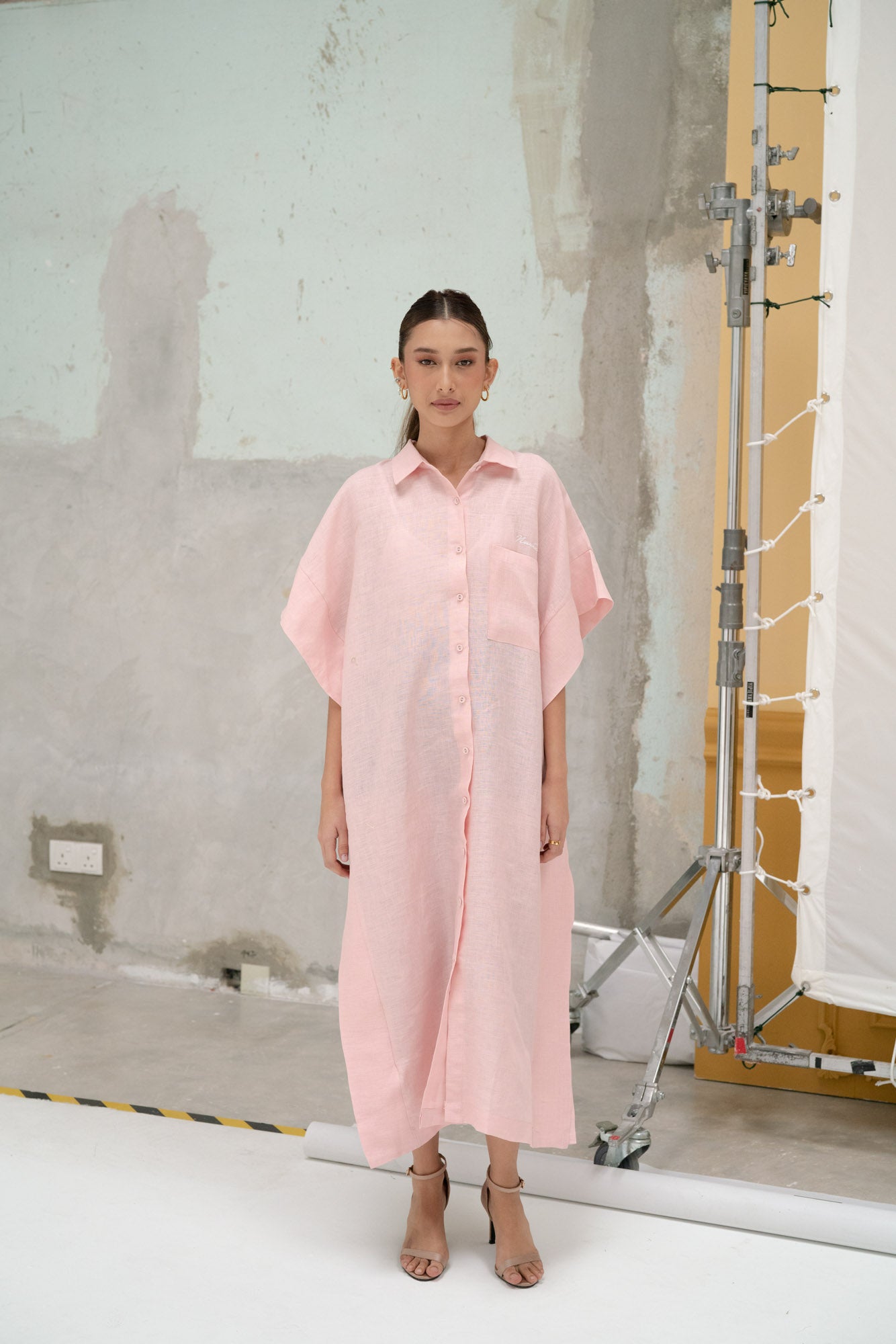 Hailey Linen Kaftan Dress in Pink