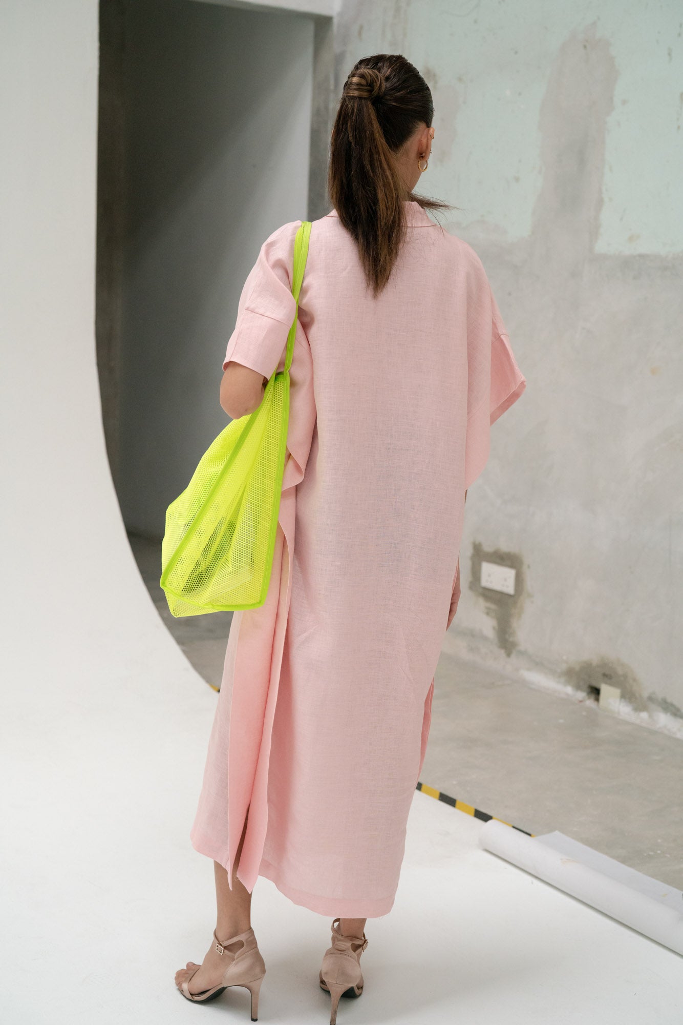 Hailey Linen Kaftan Dress in Pink