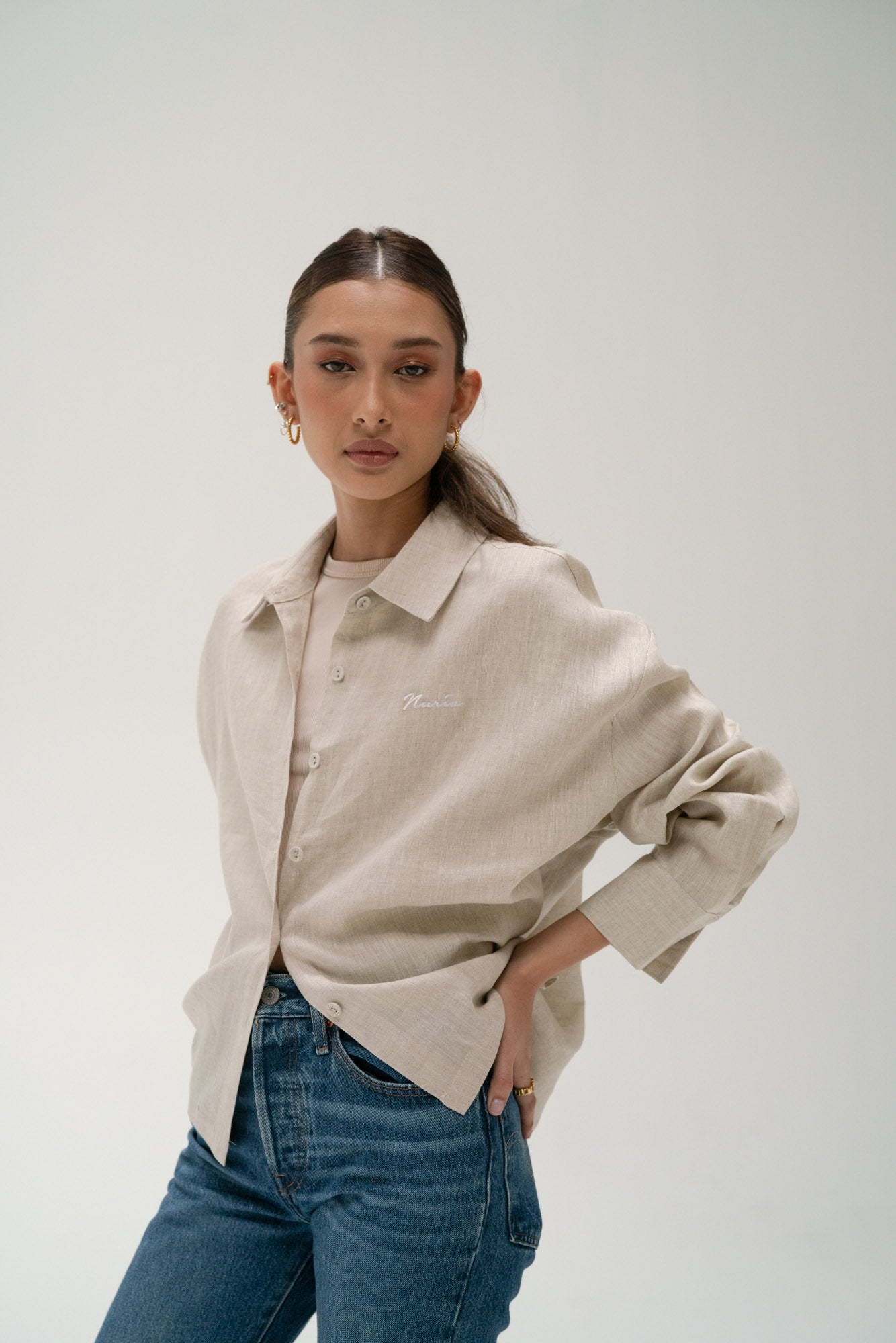 Avi Linen Shirt in Sand