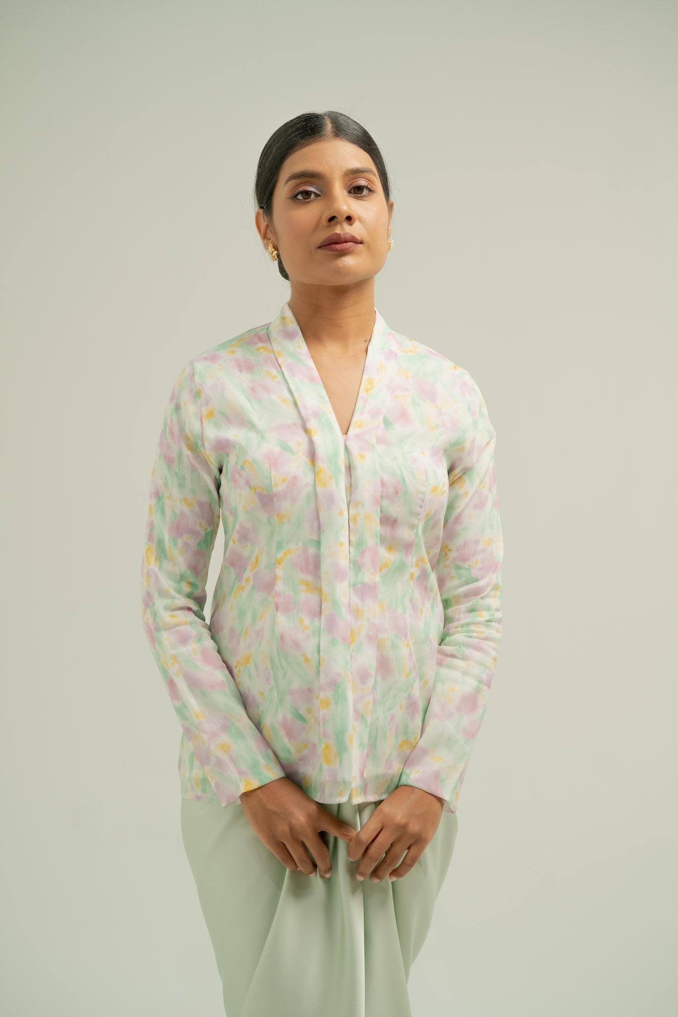 Neha Organza Kebaya Top in Pink
