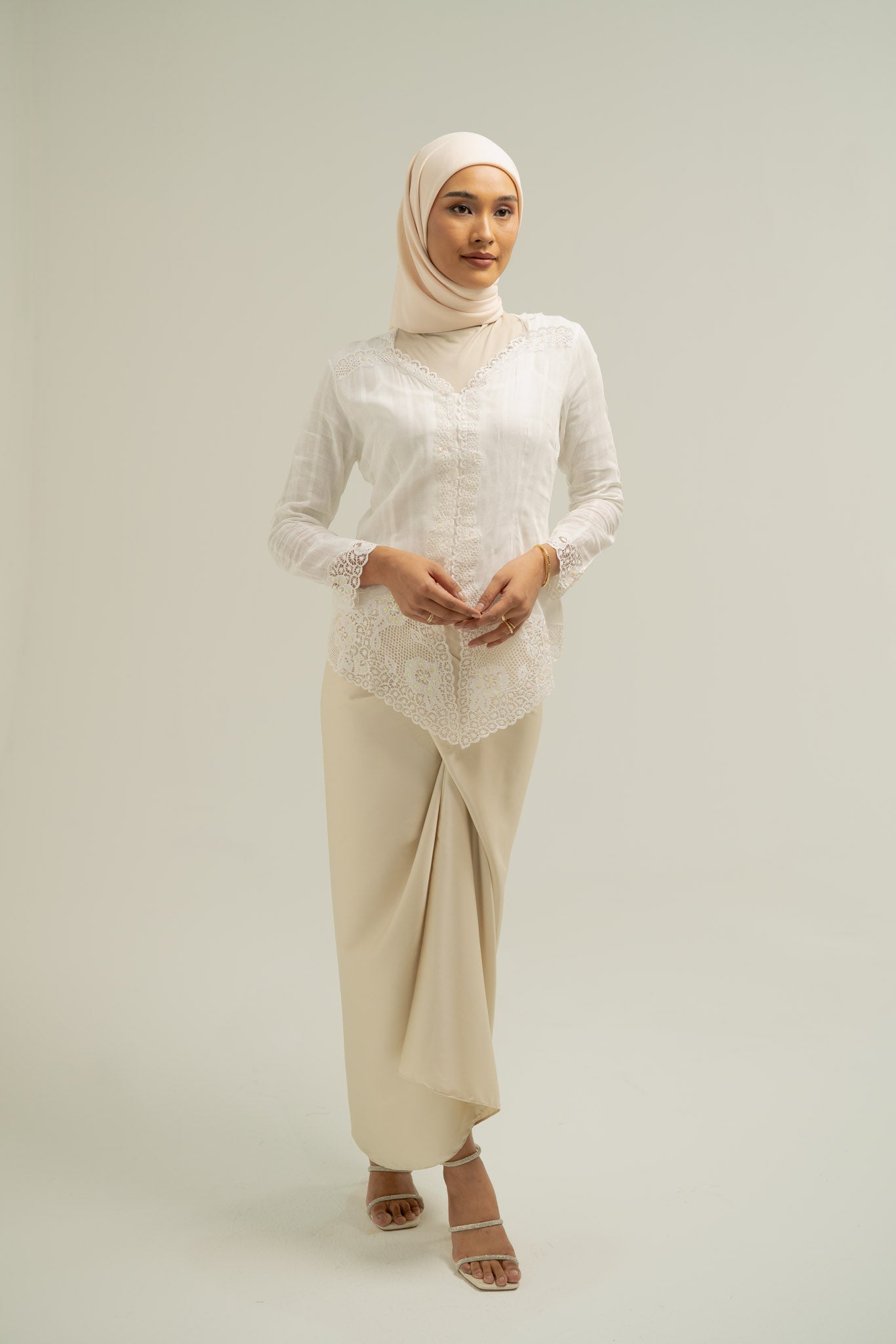 Plain Pareo in Ivory