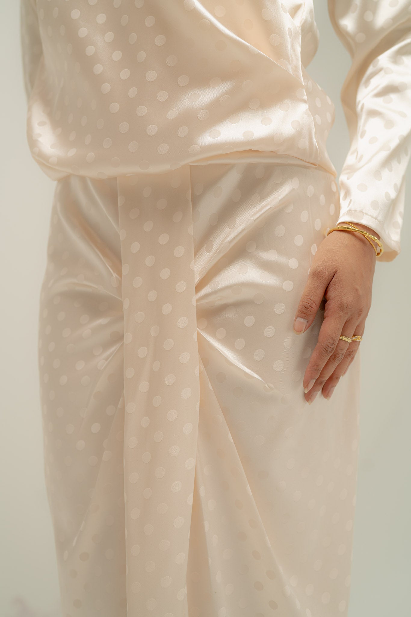 Kailani Polka Satin Jacquard in Ivory