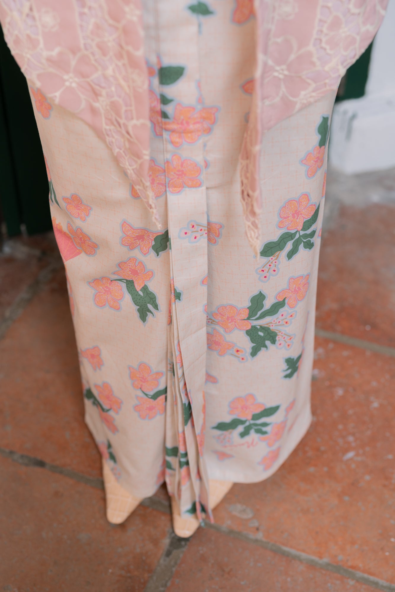 Mariani Batik Kipas Sarong in Peach/Pink