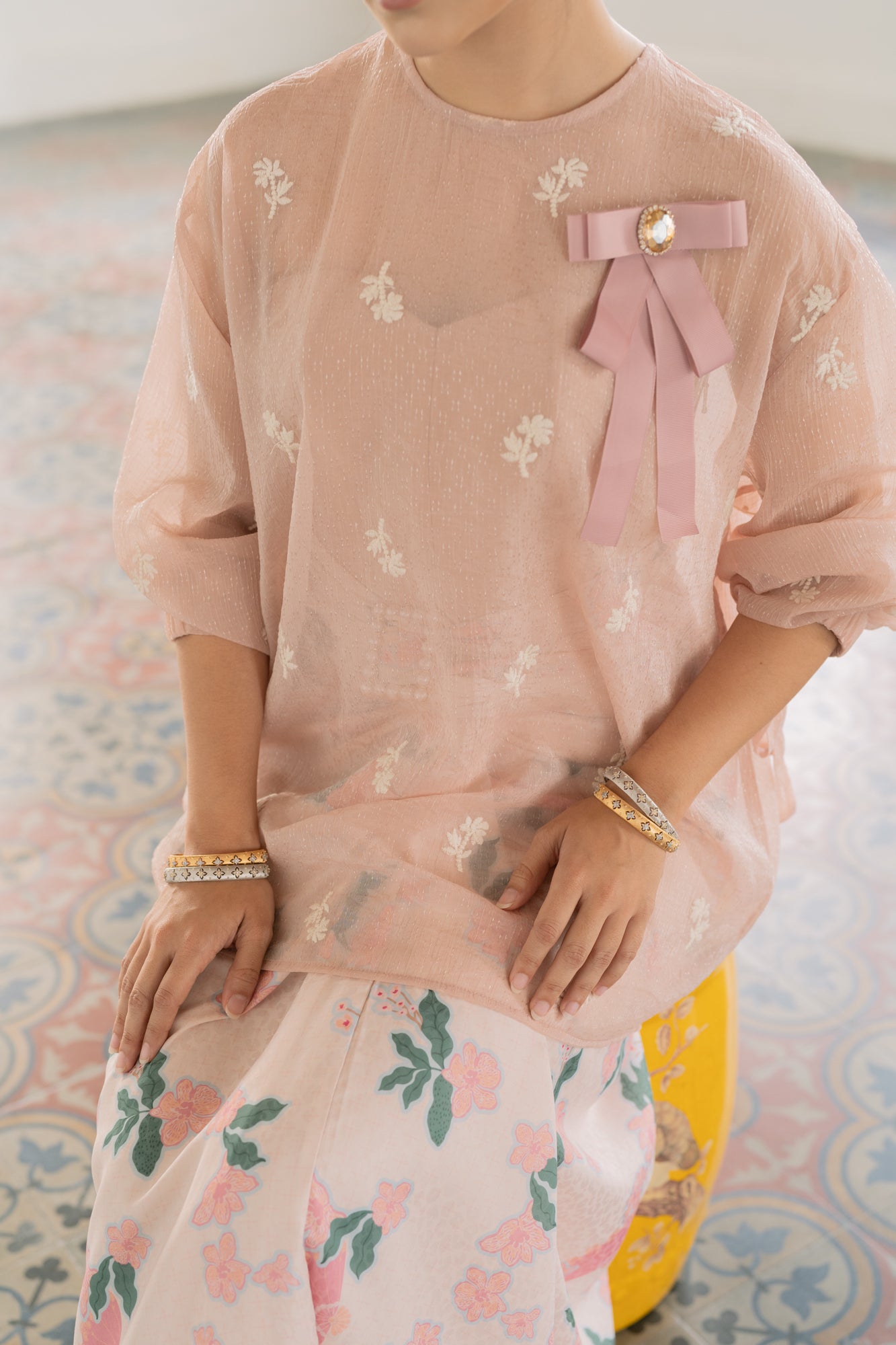 Tuti Ribbon Sleeve Chiffon Top In Dusty Pink