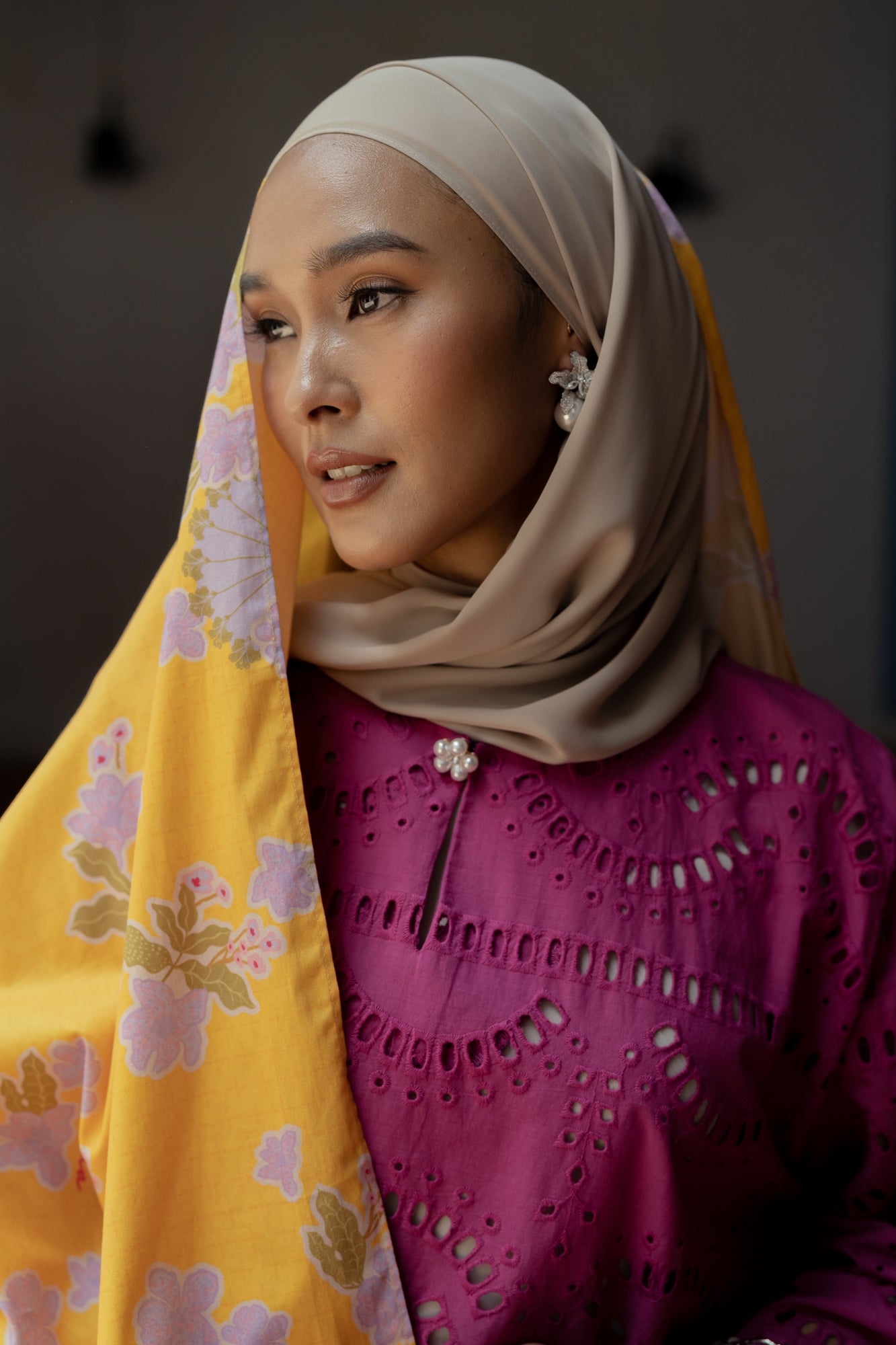 Kalsom Kurung Top in Magenta