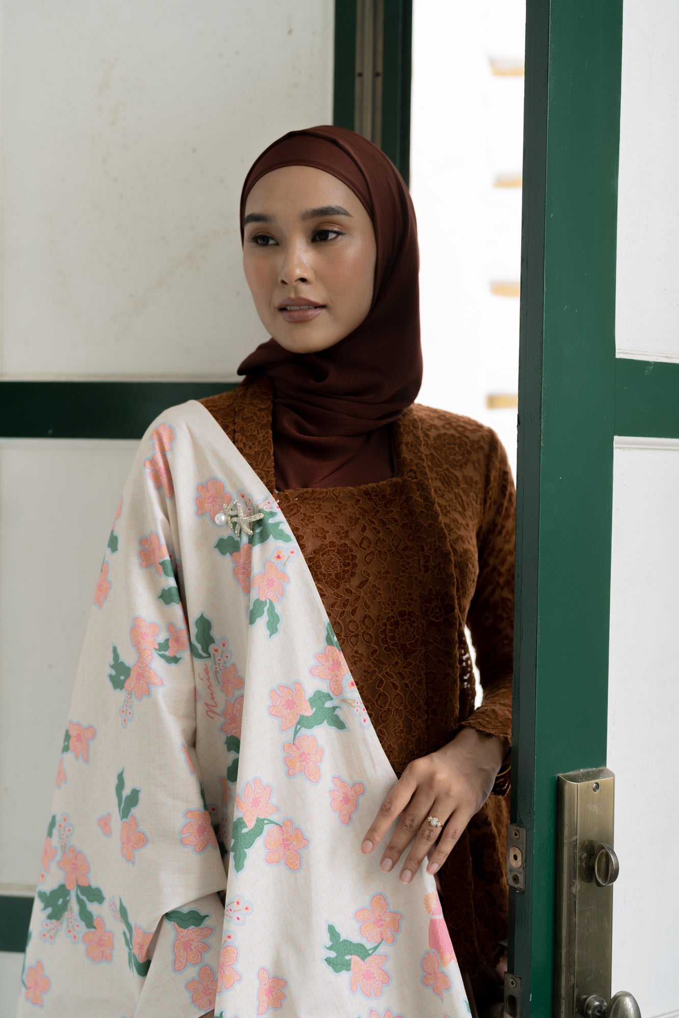 Srikandi Velvet Kebaya Top in Cognac