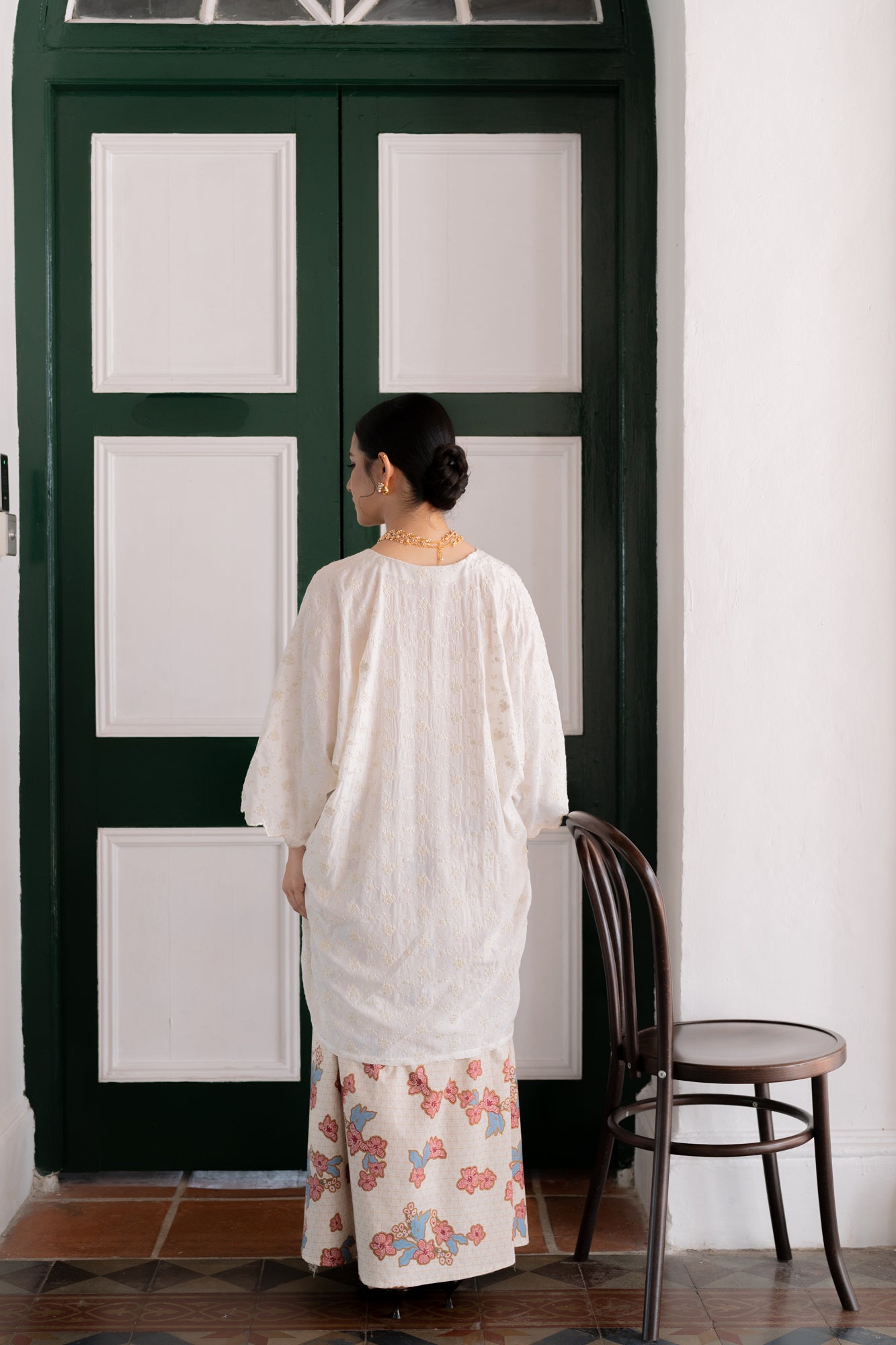 Ratih Kurung V Neck Top in White