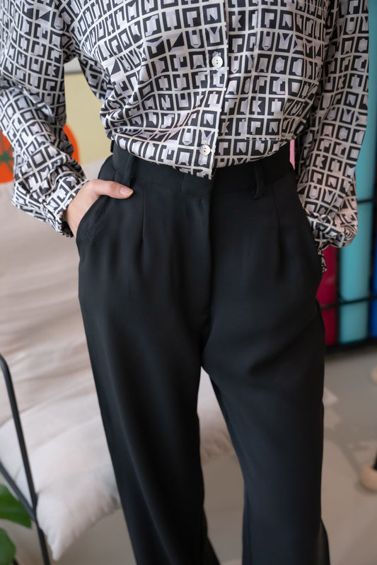 Jackie Pants in Black