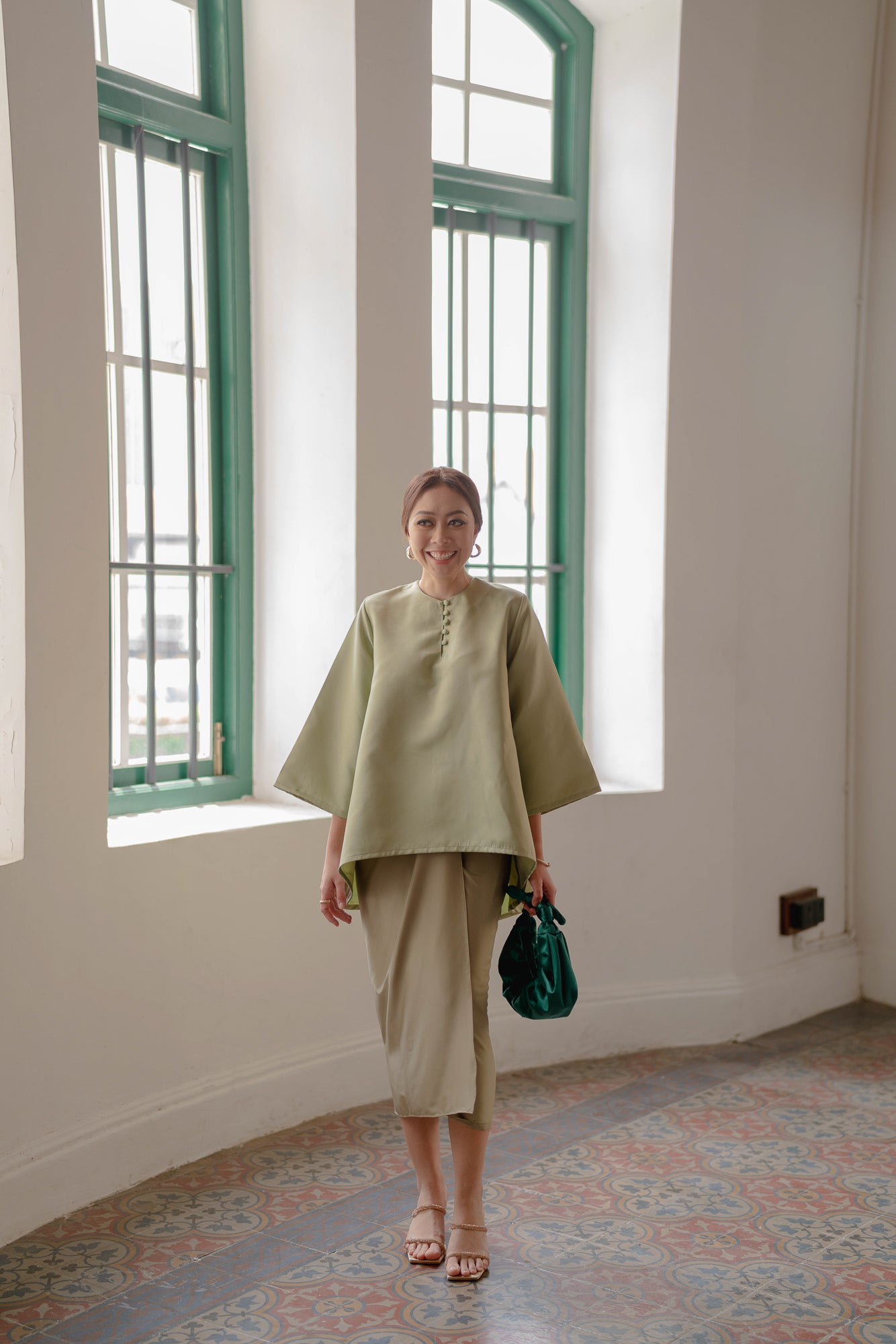 Murni Top in Dusty Green