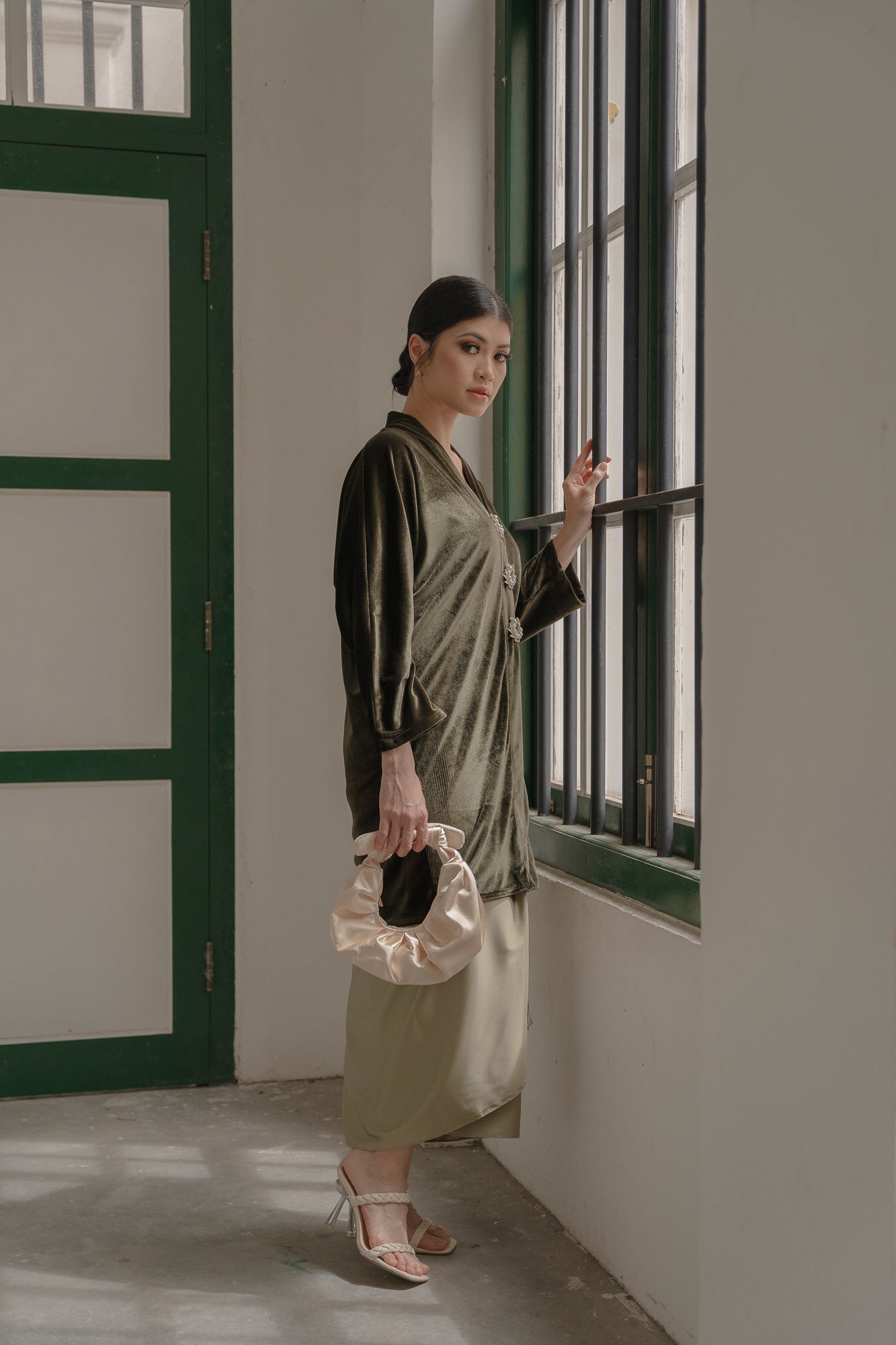 Dewi Kimono Kebaya Top in Olive Green