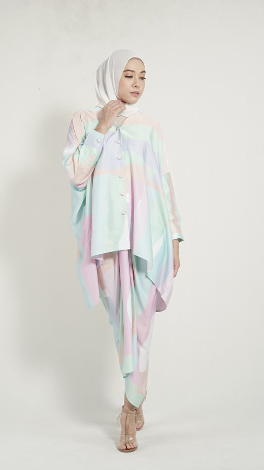 Alessia top Pastel Green Geometry