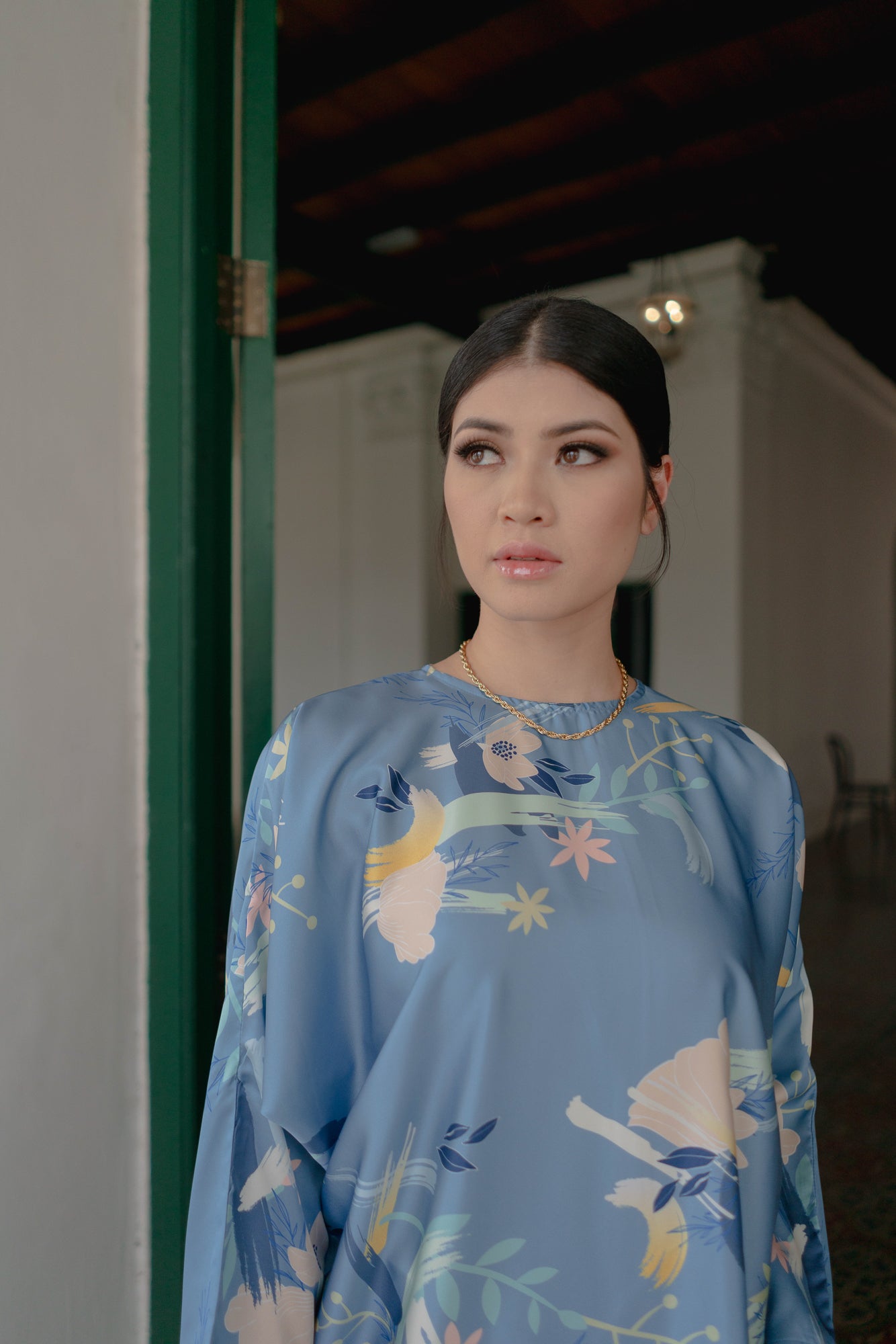 Ara Kaftan in Dusty Blue
