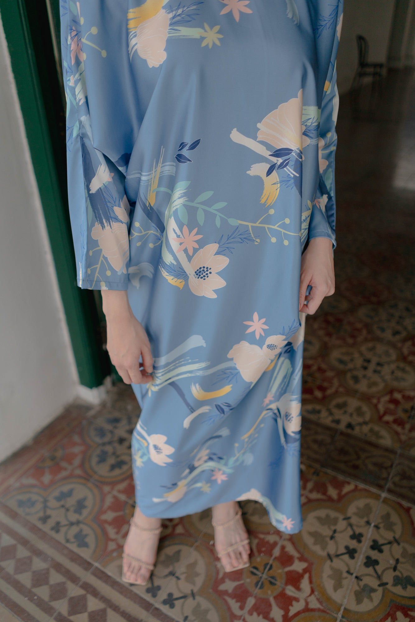 Ara Kaftan in Dusty Blue