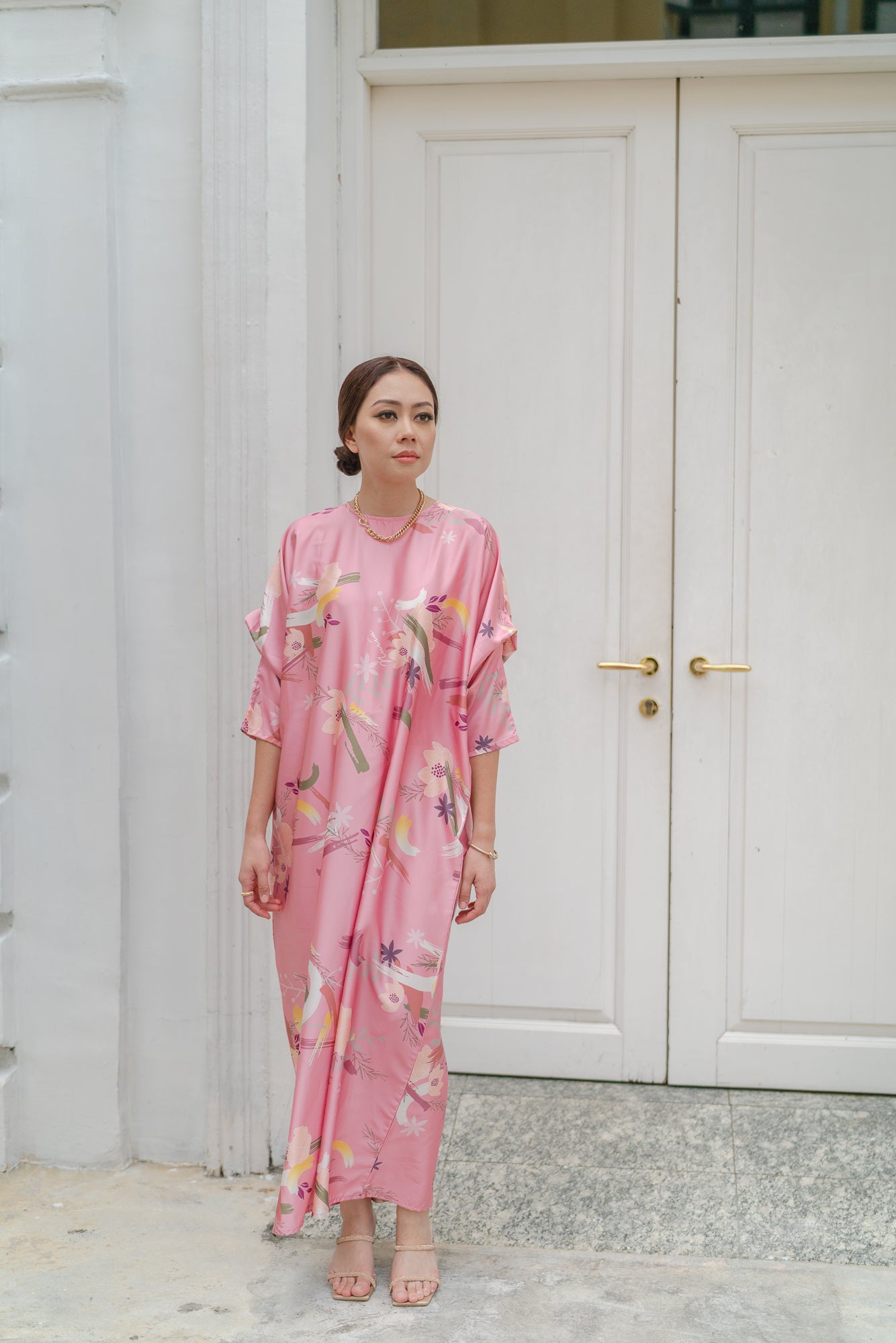 Ara Kaftan in Dusty Pink