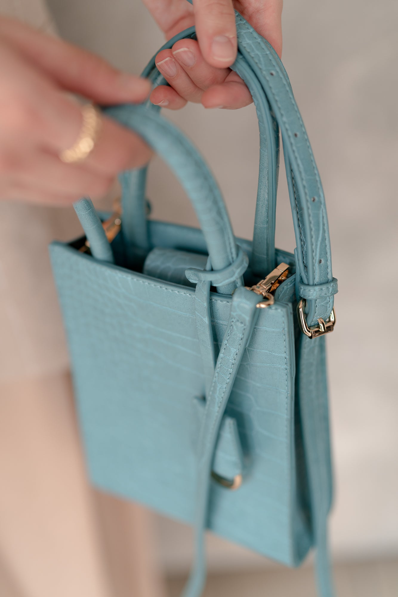 Ace Bag in Turquoise