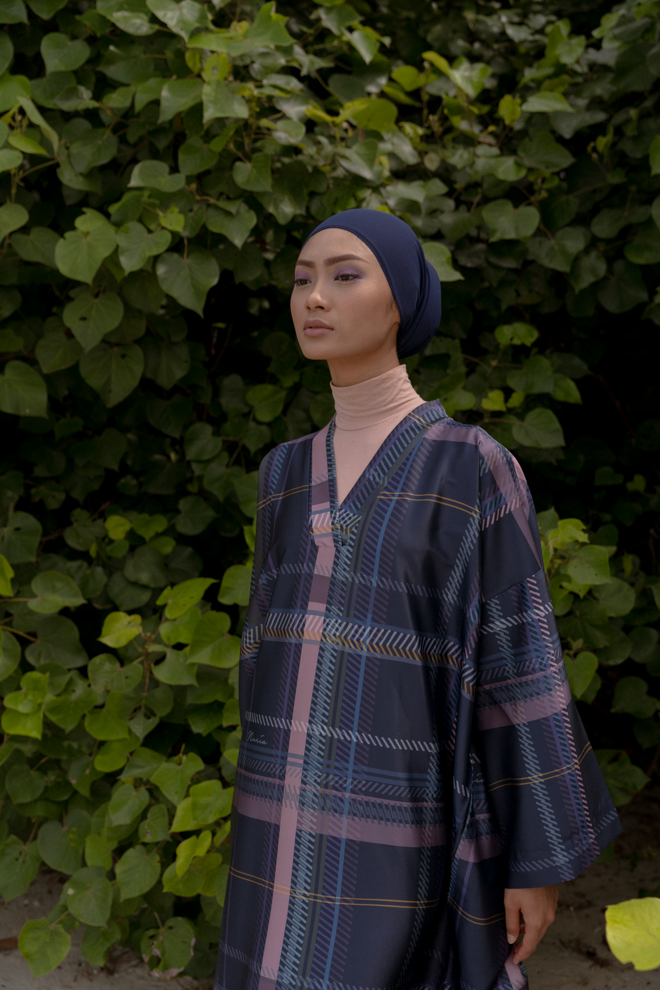 Cempaka Long Kaftan in Navy Blue / Purple