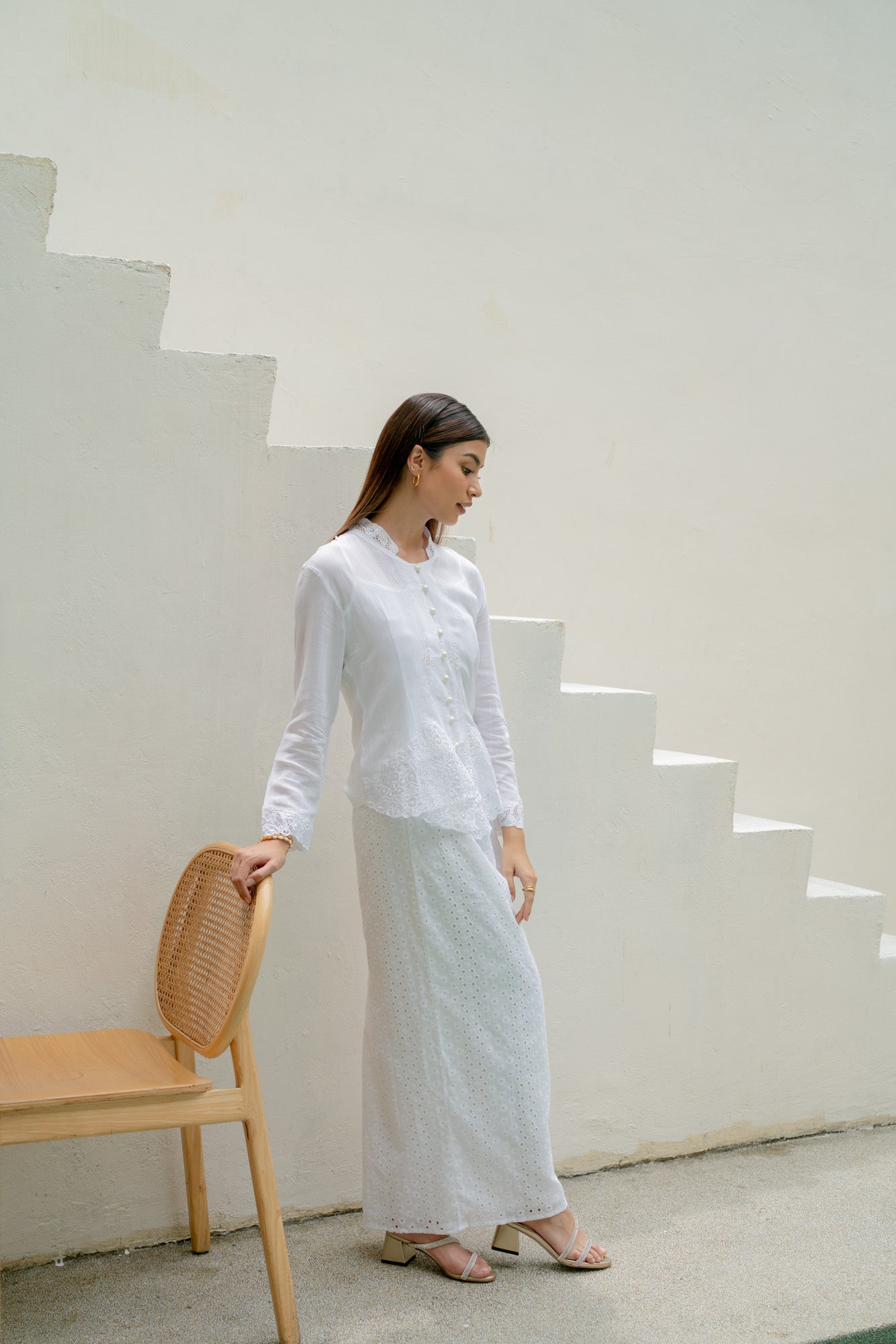 Yesi Long Sleeve Kebaya