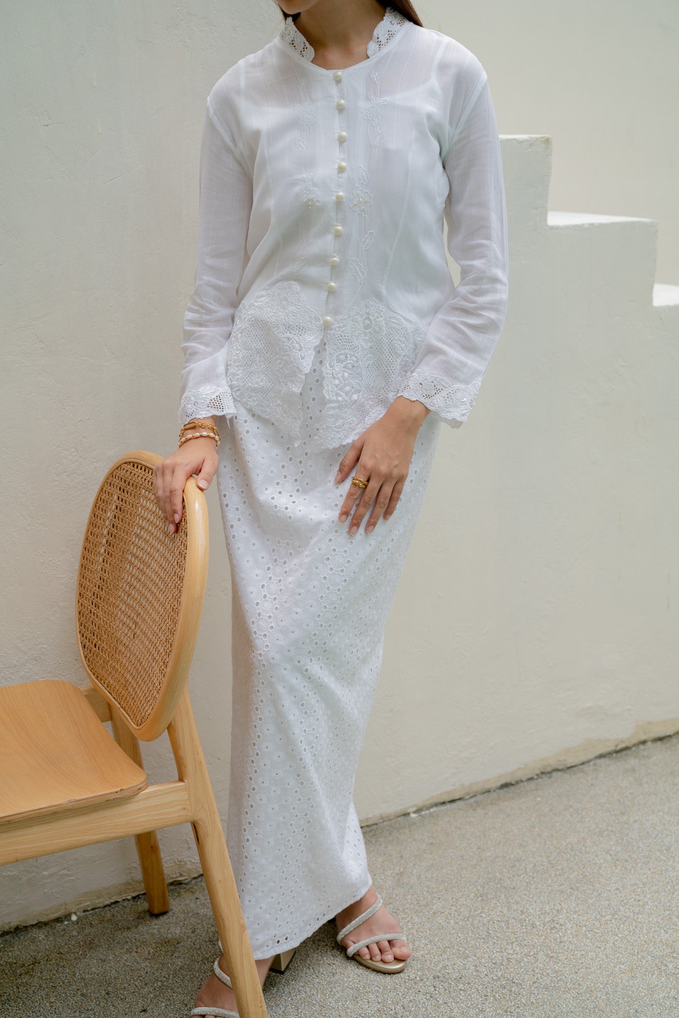 Yesi Long Sleeve Kebaya