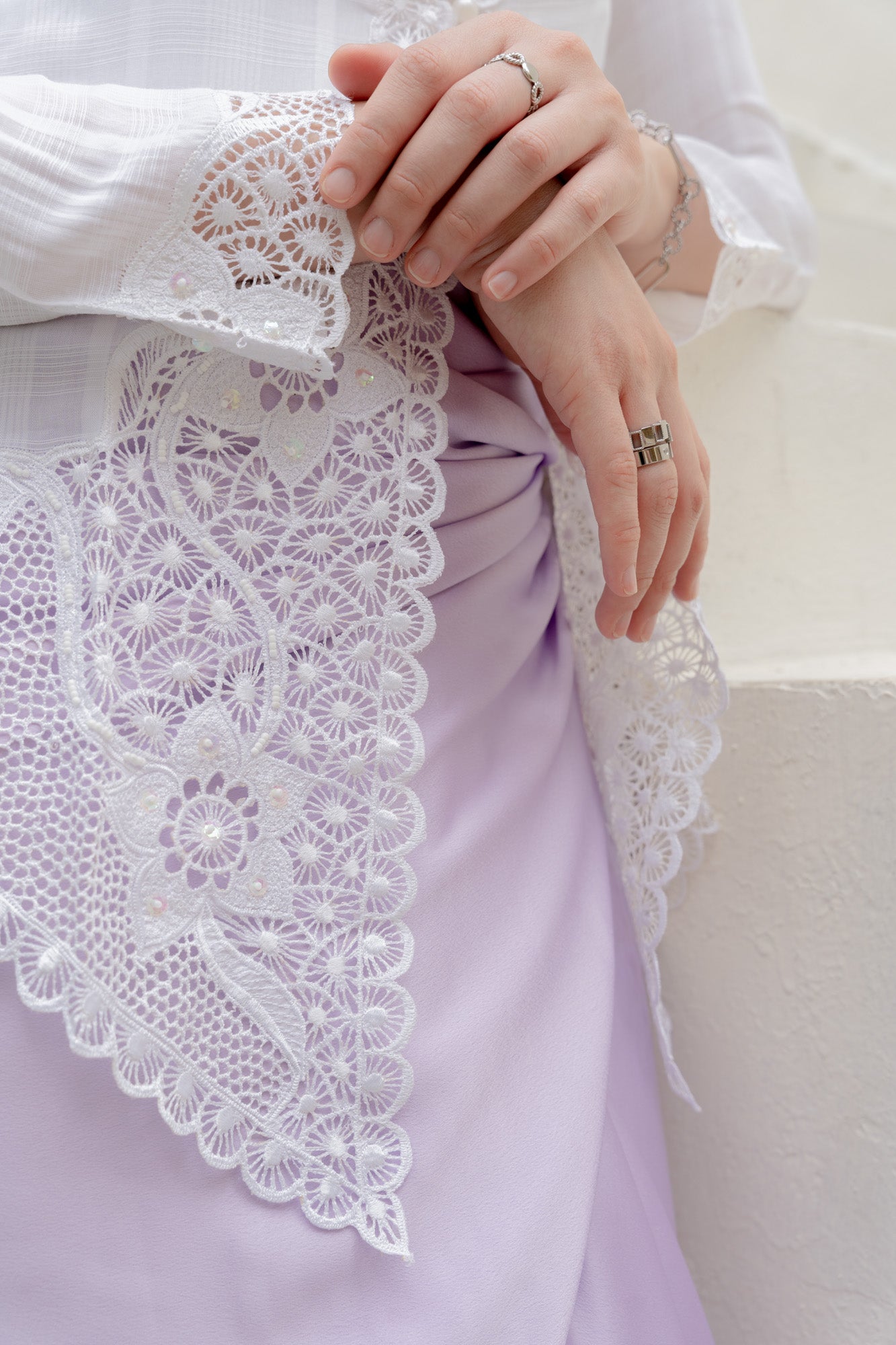 Sika Long Sleeve Kebaya