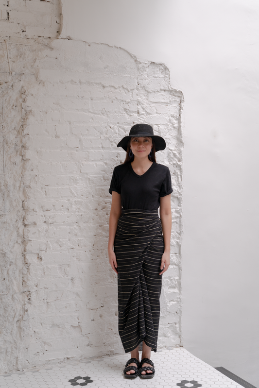 Linen Pareo in Black