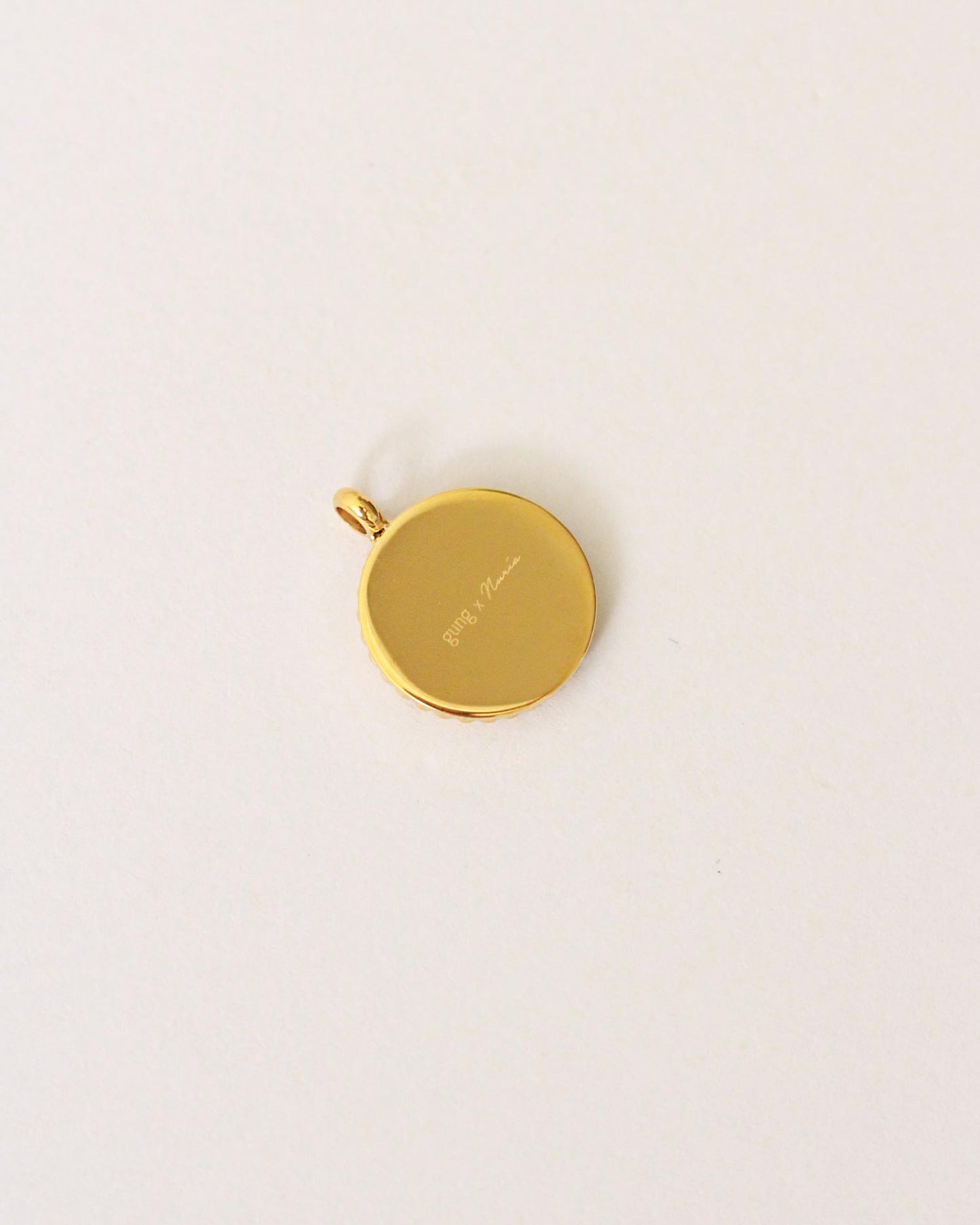 Dana Gold Pendant Necklace