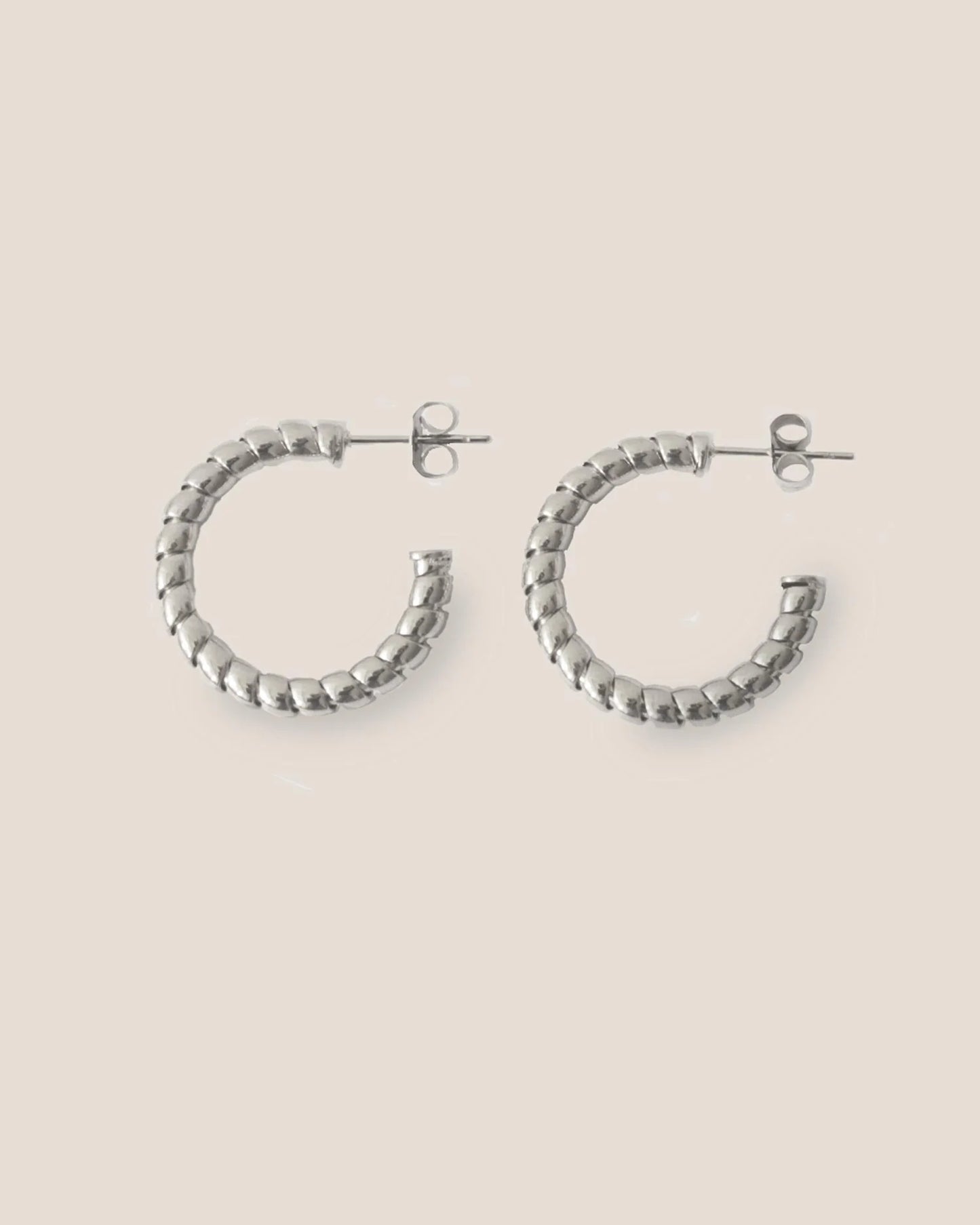 Ray Silver Twist Hoop Earrings