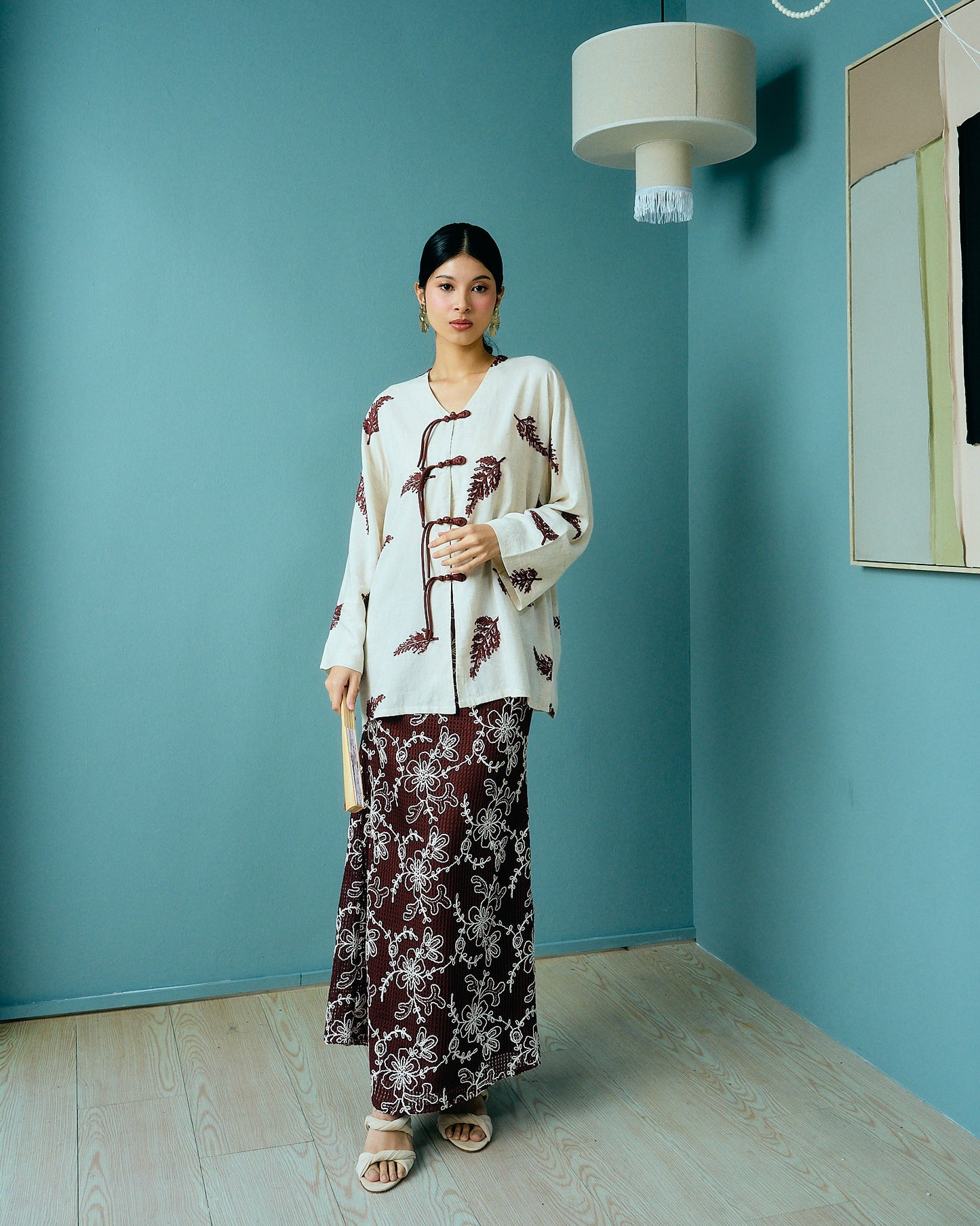 SANIYA Linen Set in Maroon