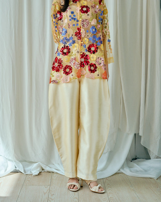 RIA Barrel Pants in Cream