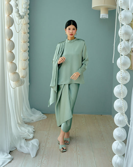 SASKIA Satin Drape Set in Sage Green