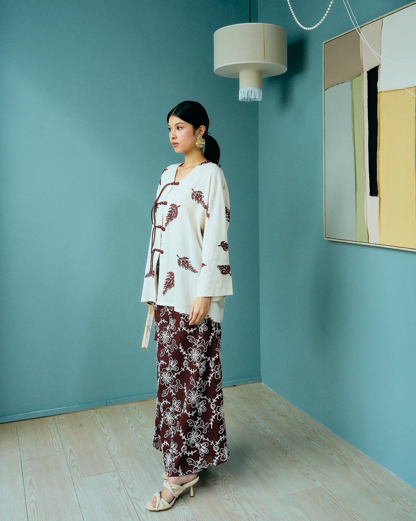 SANIYA Linen Set in Maroon