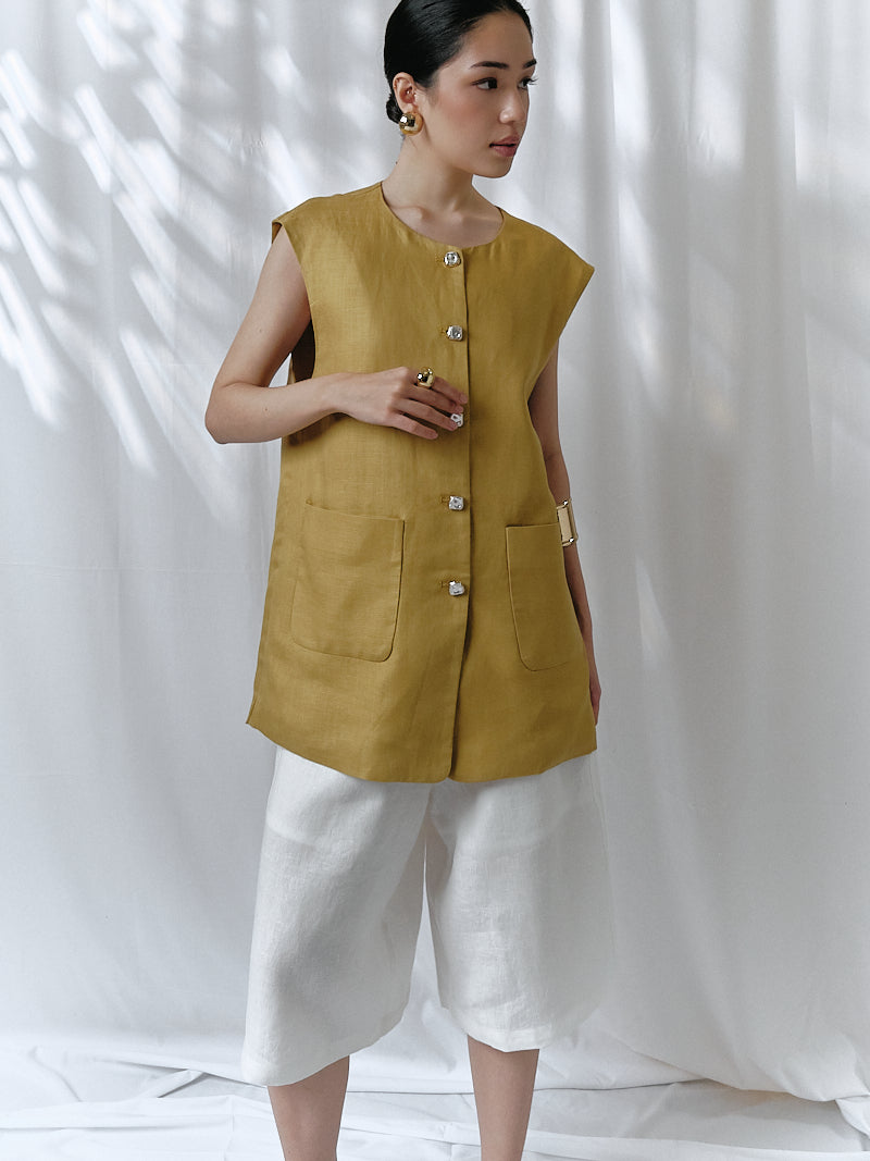 Sora Linen Vest in Olive Green