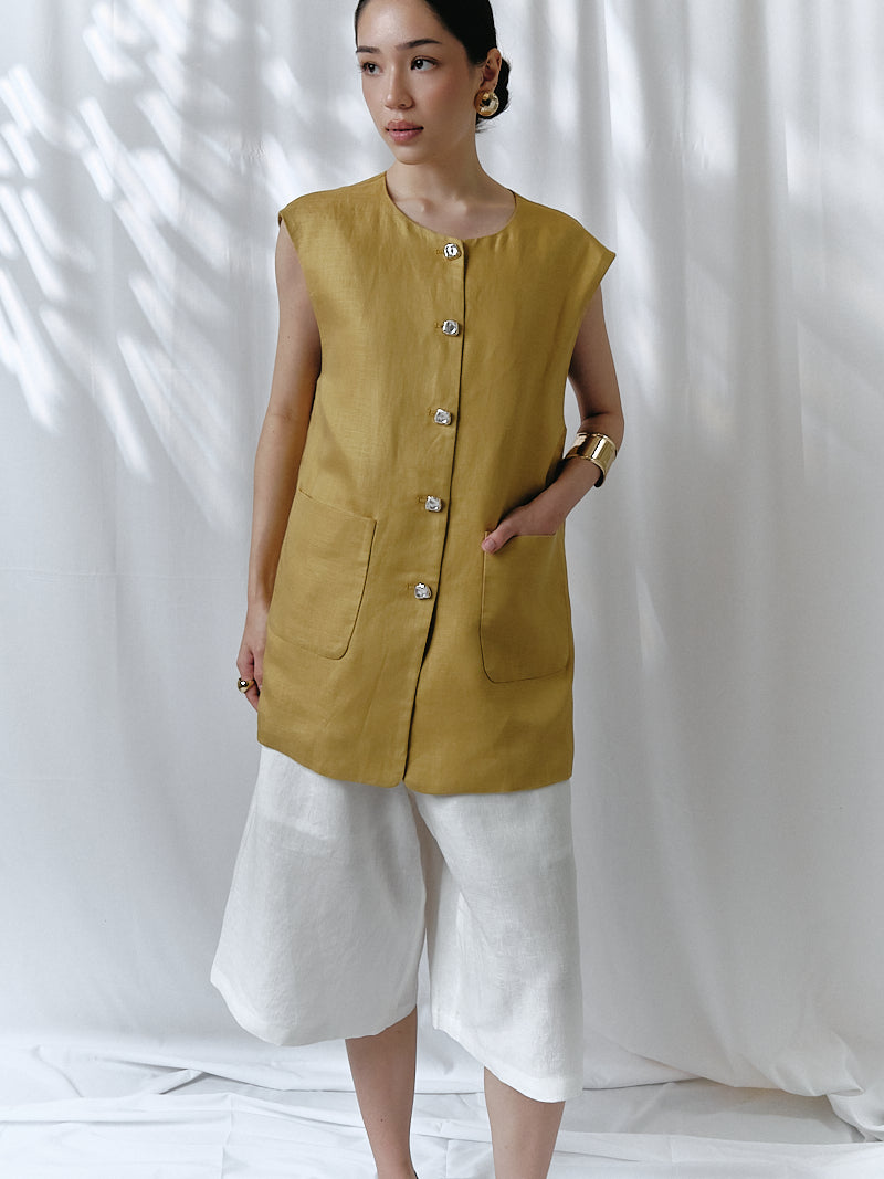 Sora Linen Vest in Olive Green