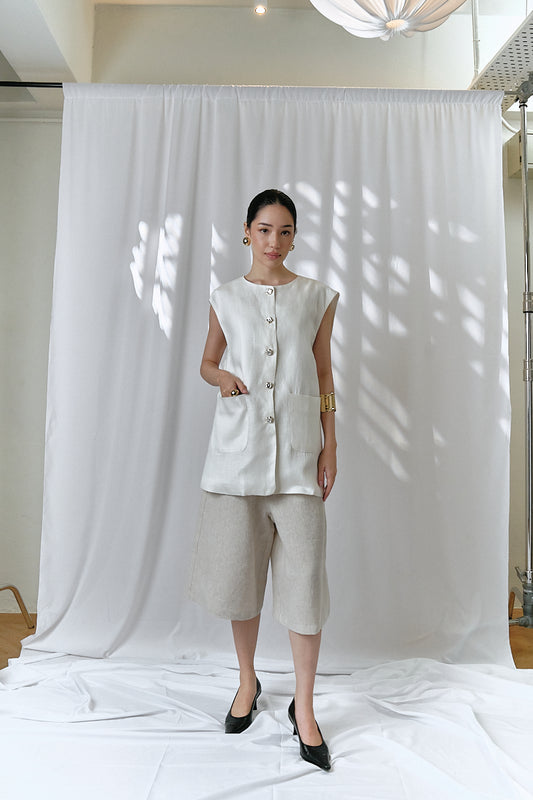 Sora Linen Vest in White