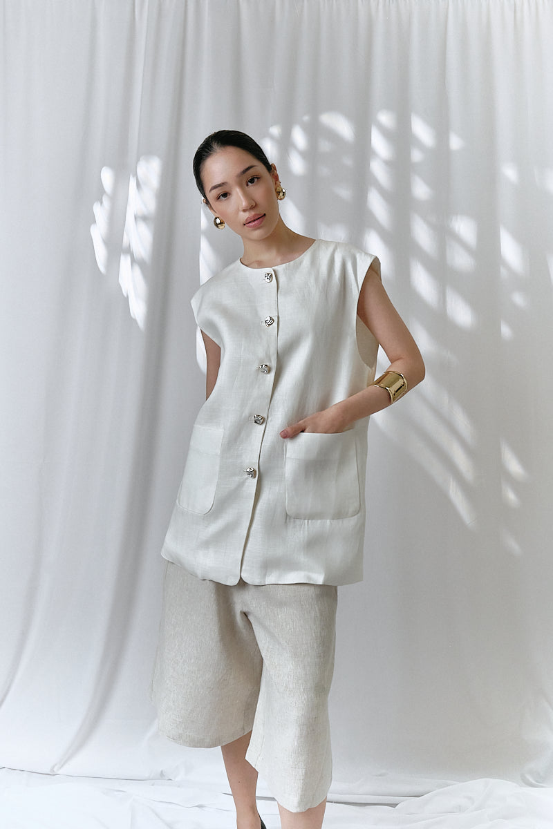 Sora Linen Vest in White