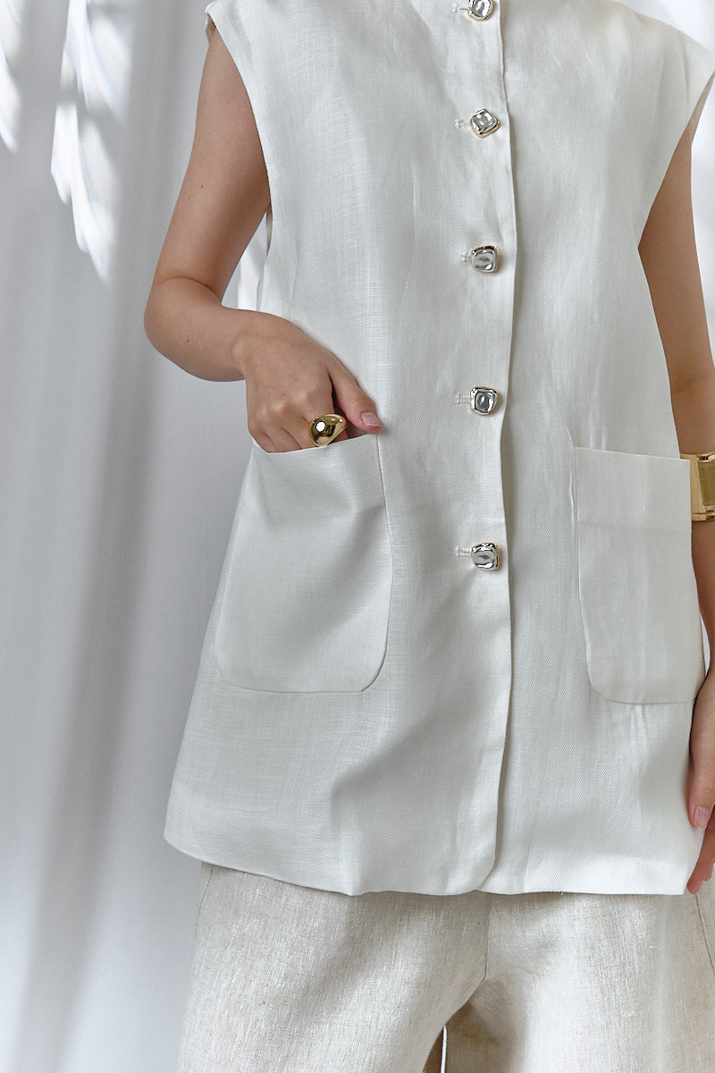 Sora Linen Vest in White