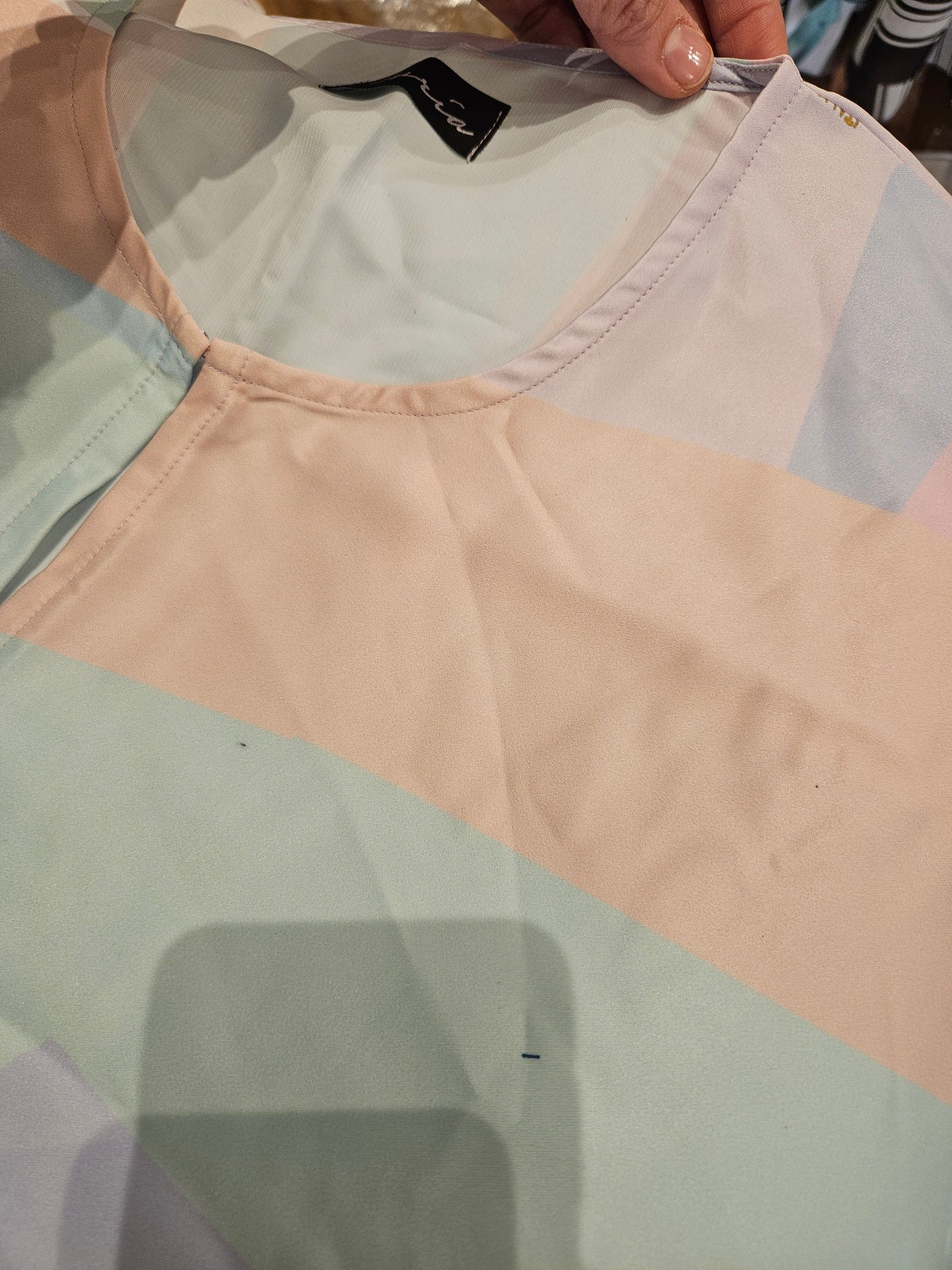 Kirana Top Pastel Green Geometry (with minor defects)