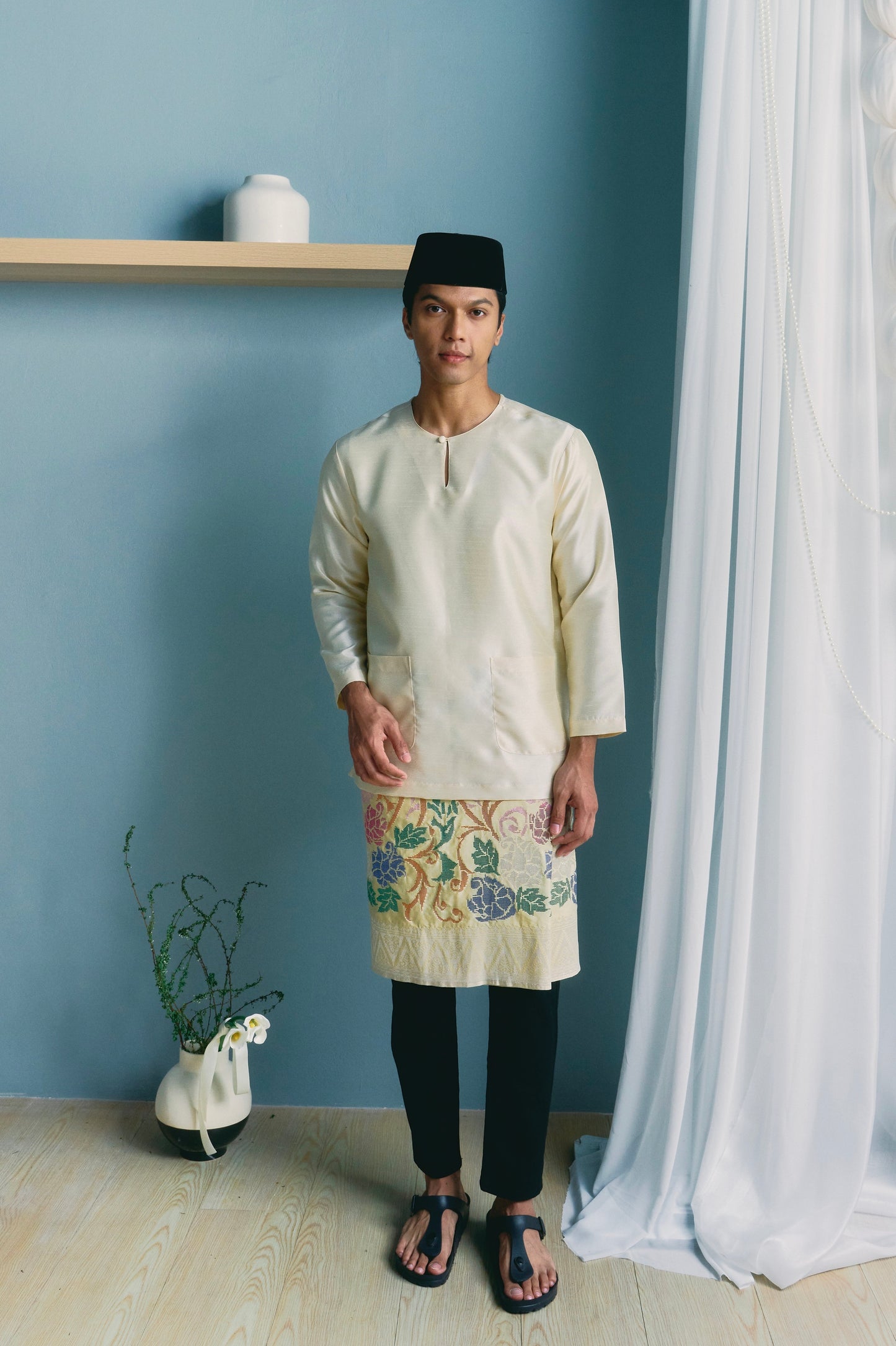 TUAN Baju Melayu Top in Cream