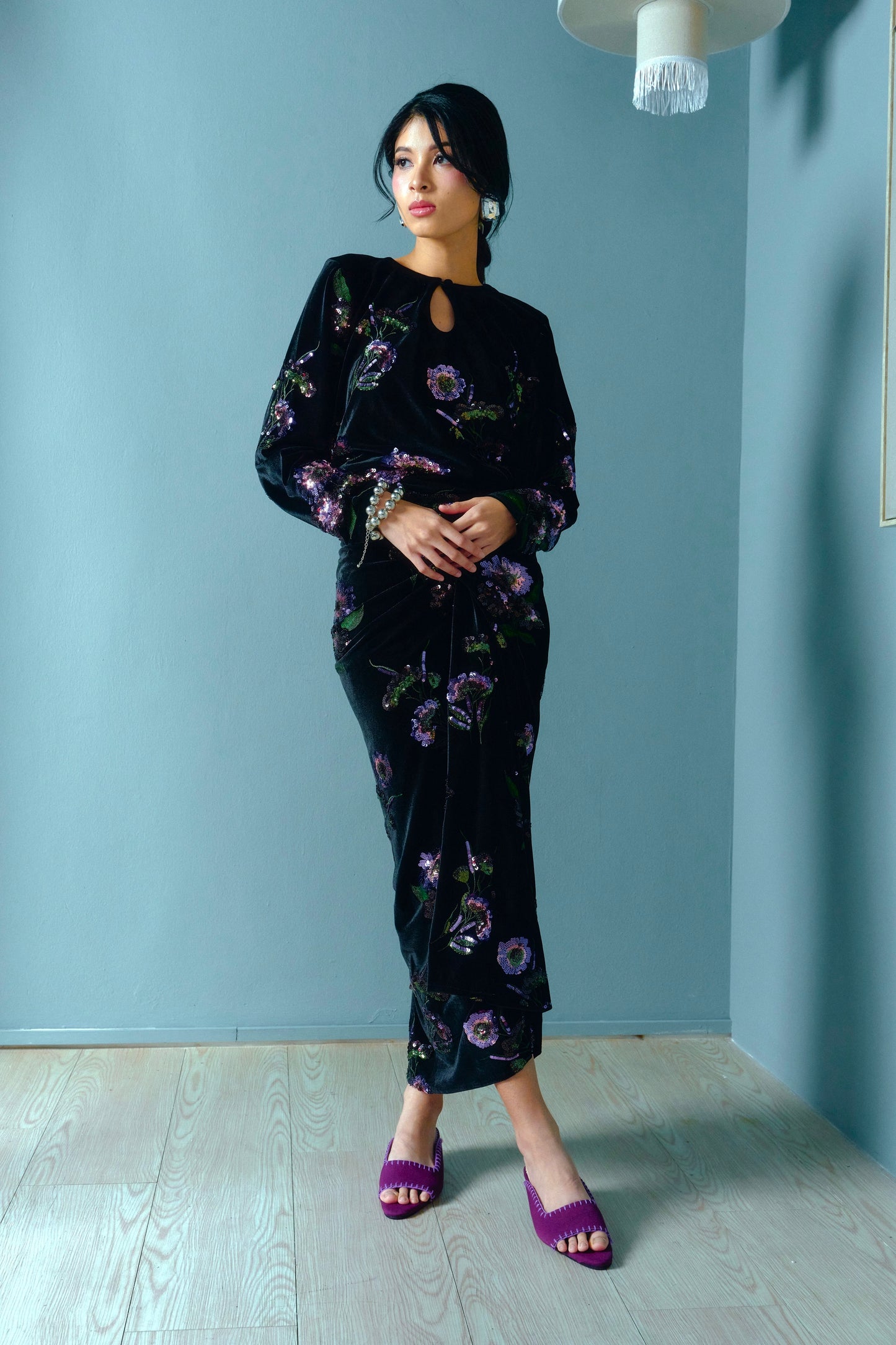 KEYA Velvet Sequin Set in Black