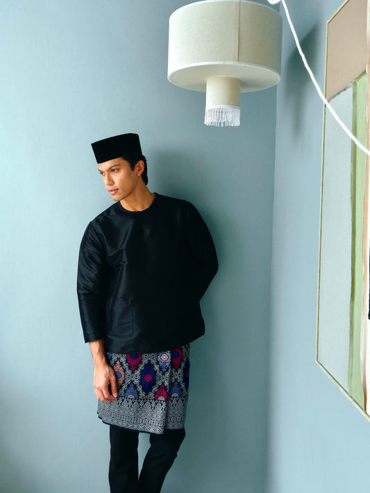 TUAN Baju Melayu Top in Black