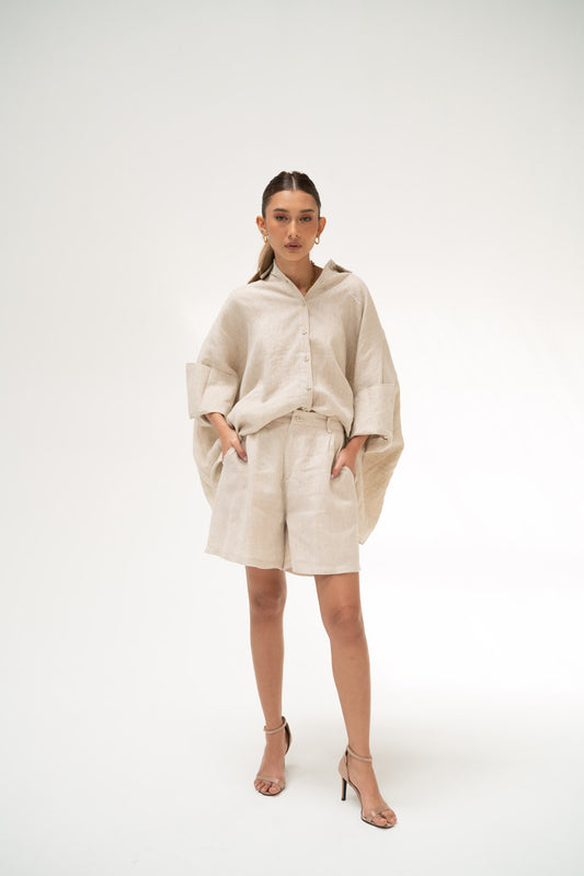 Moma Linen Shorts in Sand