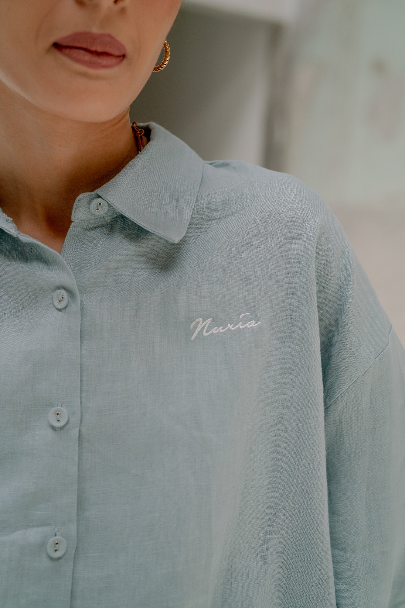 Avi Linen Shirt in Dusty Blue