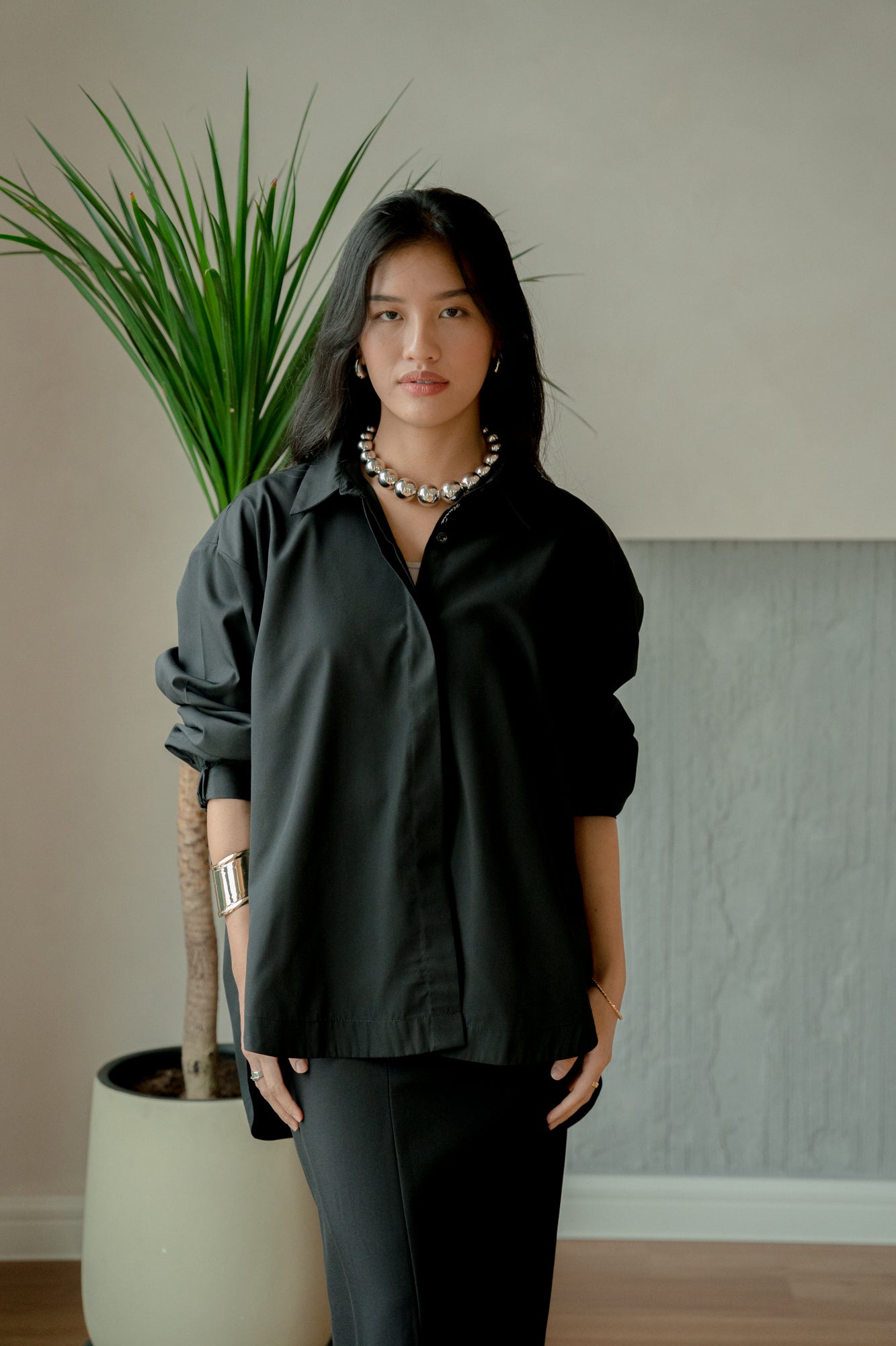 Maurice Boyfriend Shirt in Black