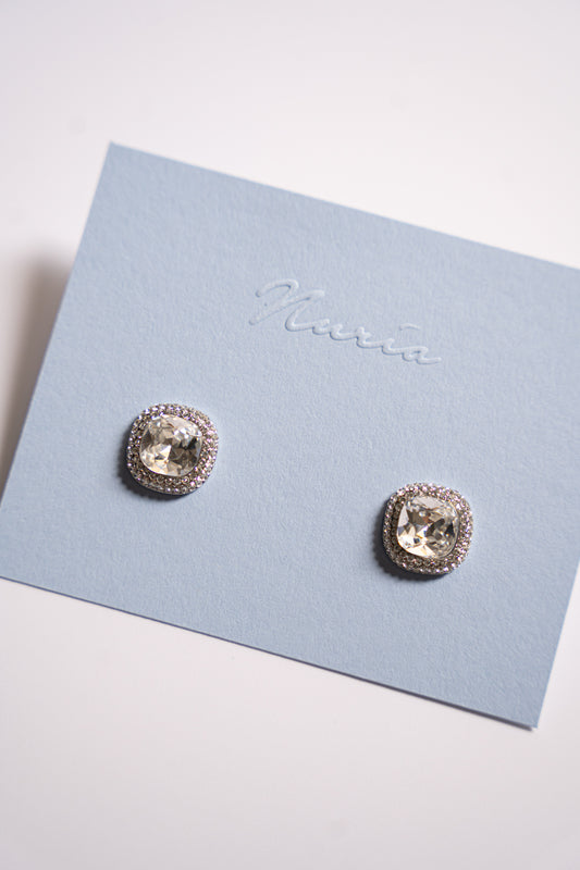 Ana Stud Earrings in Gold