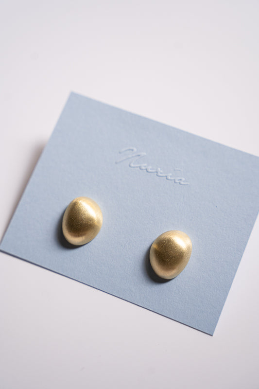 Mia Round Earrings in Gold