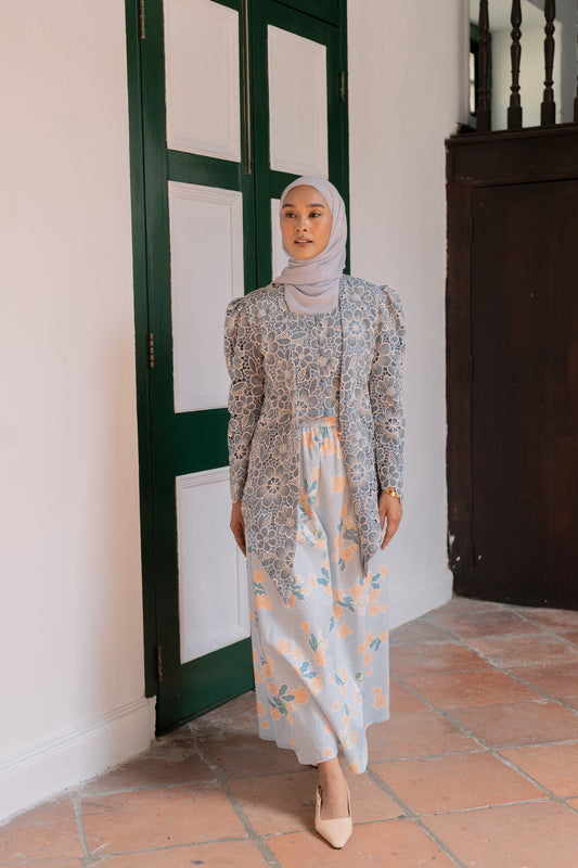 Mentari Kebaya Long Embroidery Top in Baby Blue