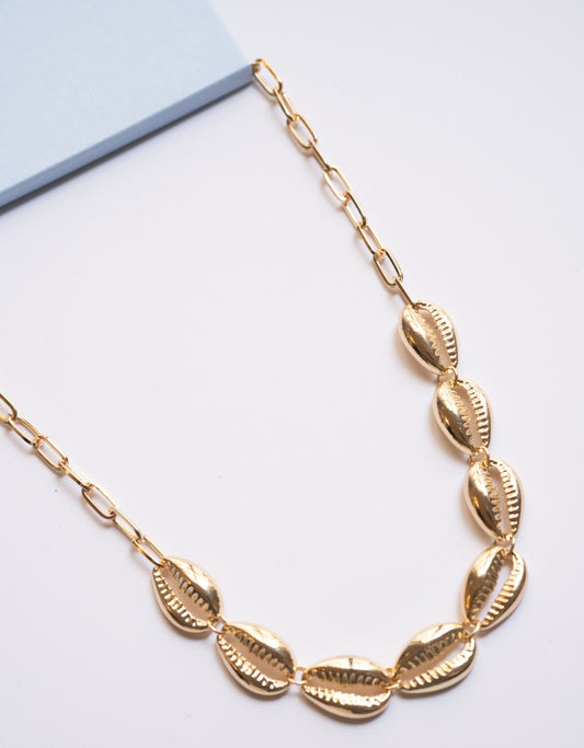 Lea Gold Shell Necklace