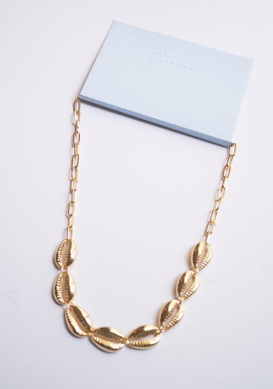 Lea Gold Shell Necklace