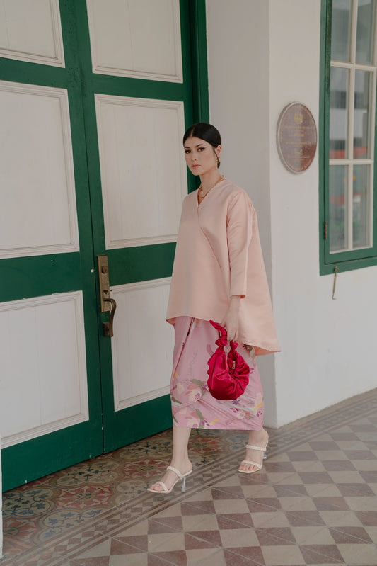 Indah Top in Pastel Peach
